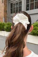 Ribbed Scrunchie