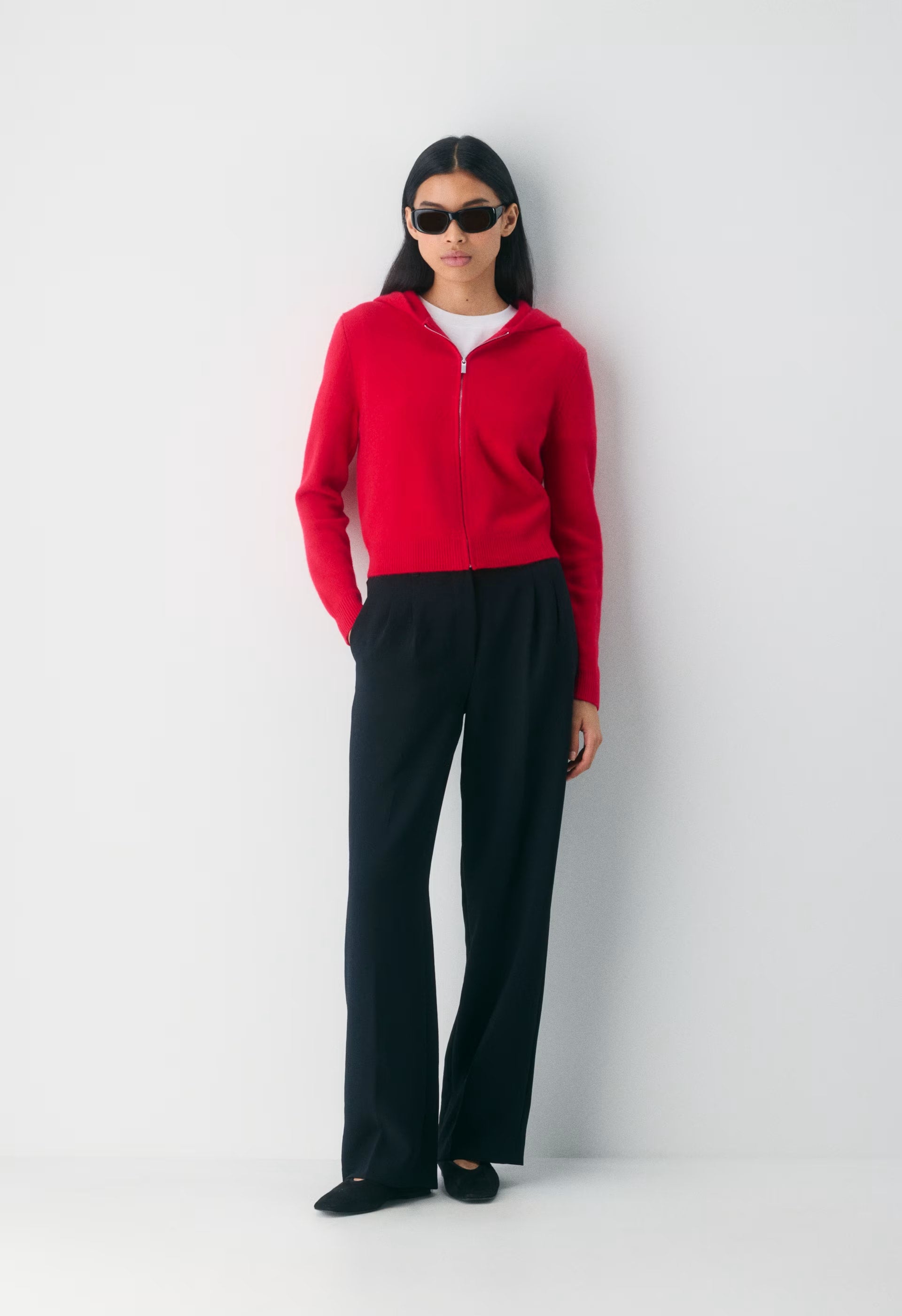 Essential Cashmere Idyllic Zip Hoodie - FLASHING RED