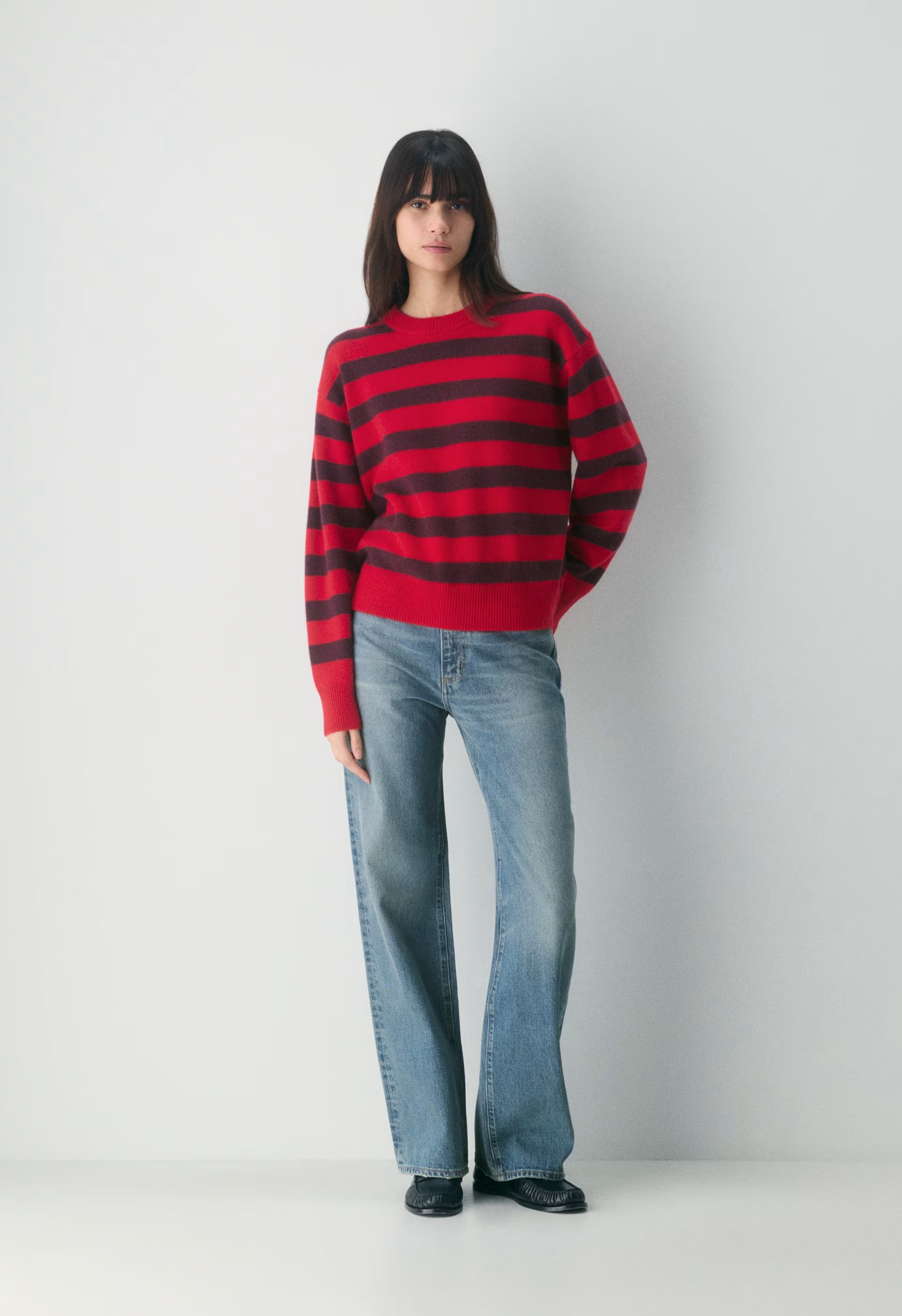 Essential Cashmere Relic Sweater - FLASHING RD/CARDAMON