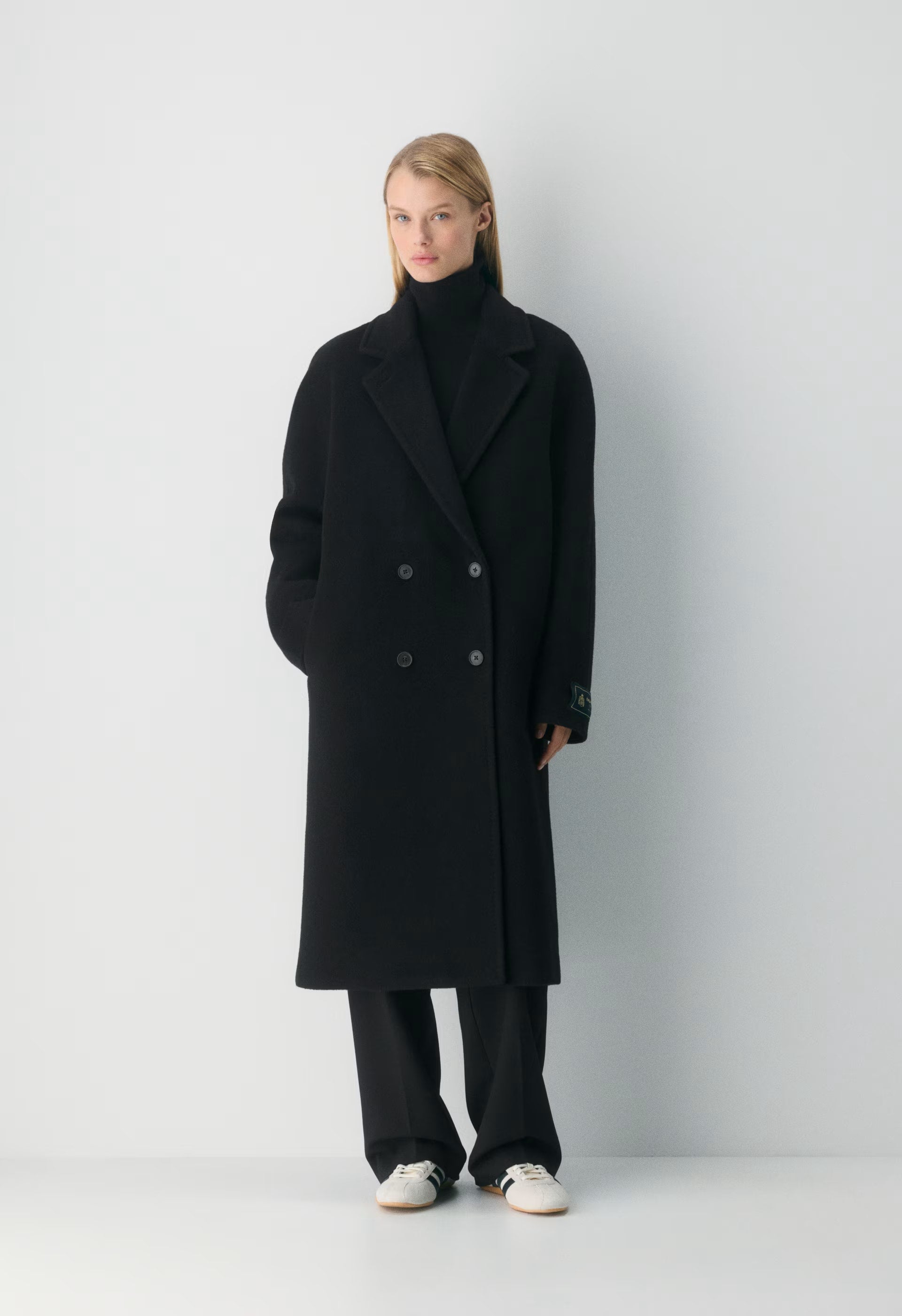 The Slouch™ Coat New - (Re)Camel Wool - BLACK