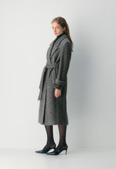 The Maxine Coat - Soft Wool Cashmere - HERRINGBONE BLK/WHT