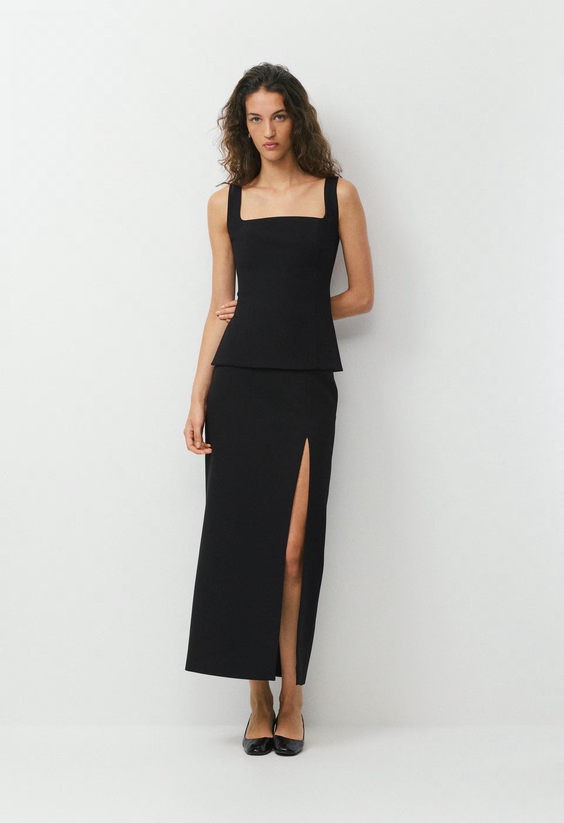 Columnist Top - Eversential™ - BLACK