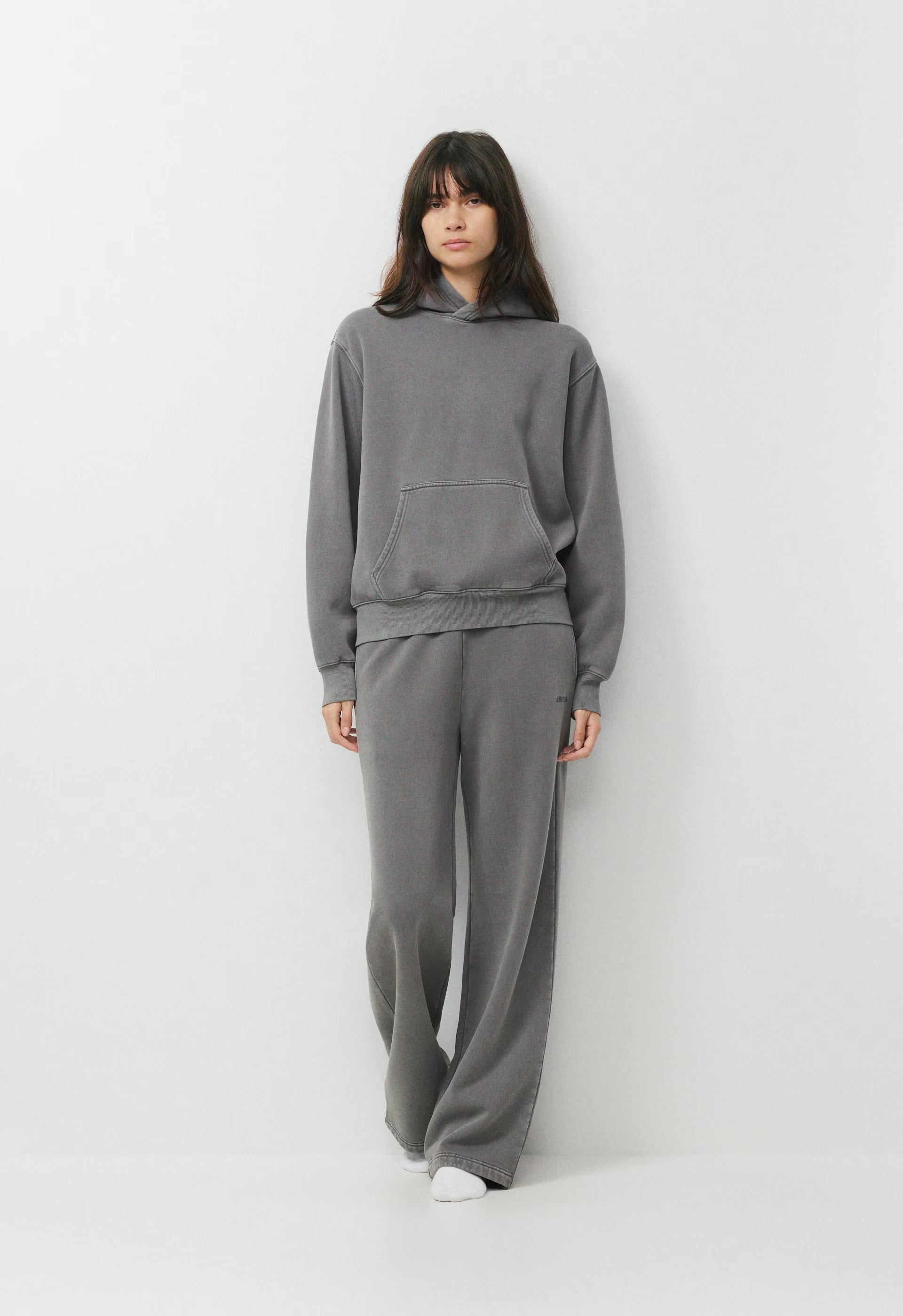 Cozy Sweatfleece Perfect Hoodie - LIVED-IN DARK GREY