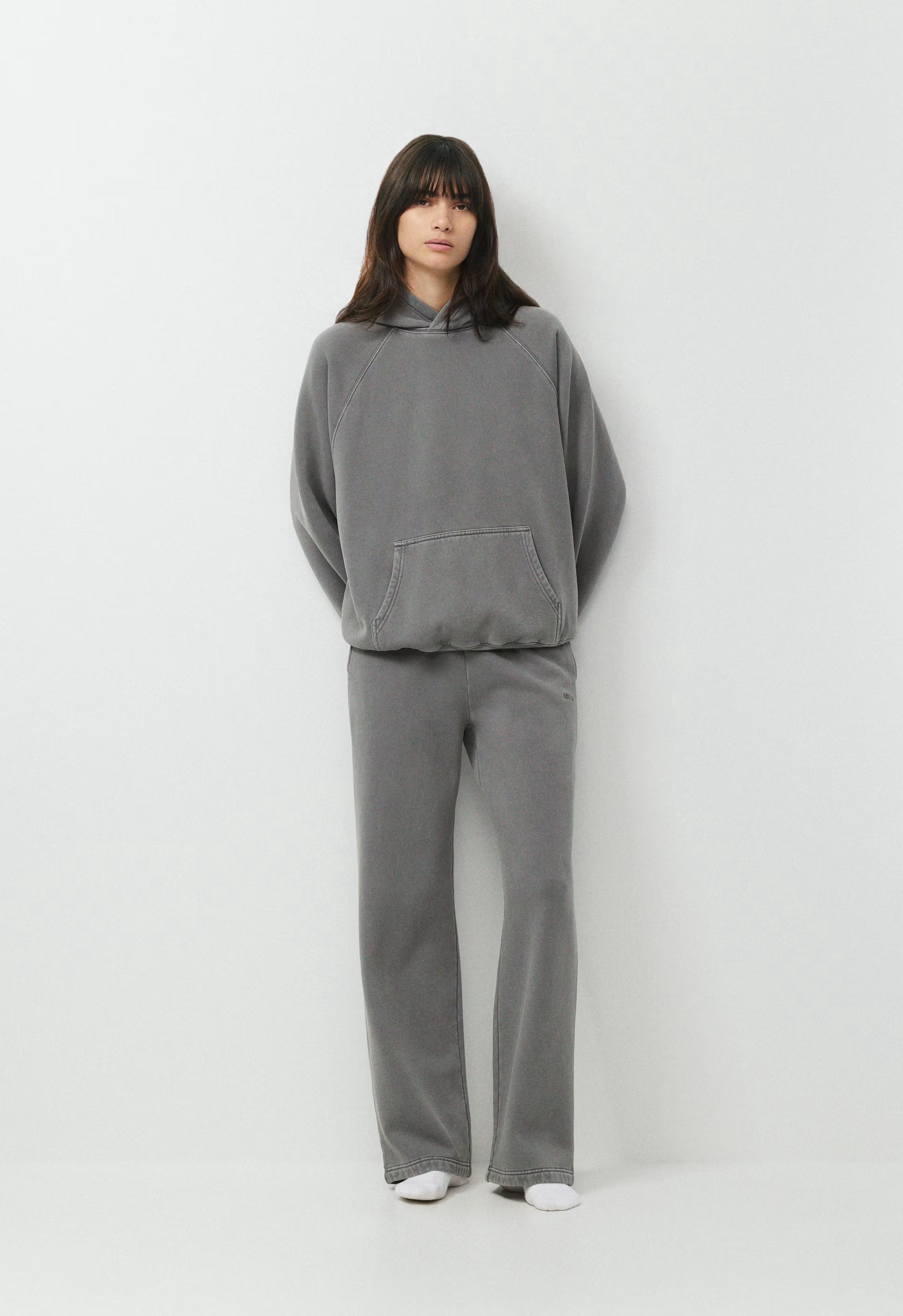 Cozy Sweatfleece Mega Raglan™ Hoodie - LIVED-IN DARK GREY