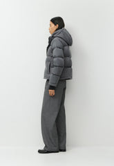 The Super Puff™ Shorty - cliMATTE™ - ELEGANT CHARCOAL