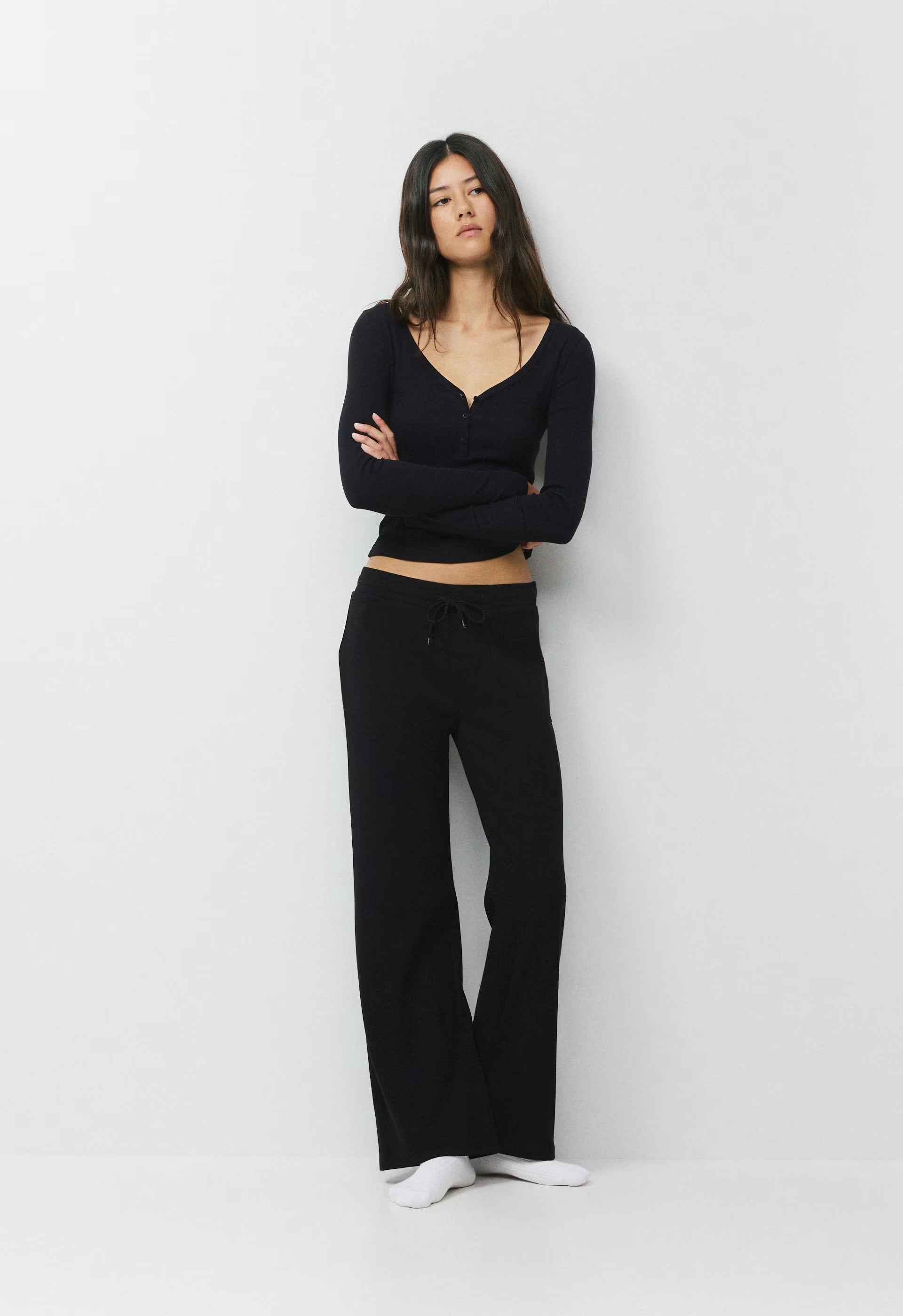 HomeStretch™ Rib Kickback Pant - BLACK