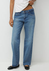 Denim Forum Salma Super Lo-Rise Straight Jean - VINTAGE MEDIUM BLUE