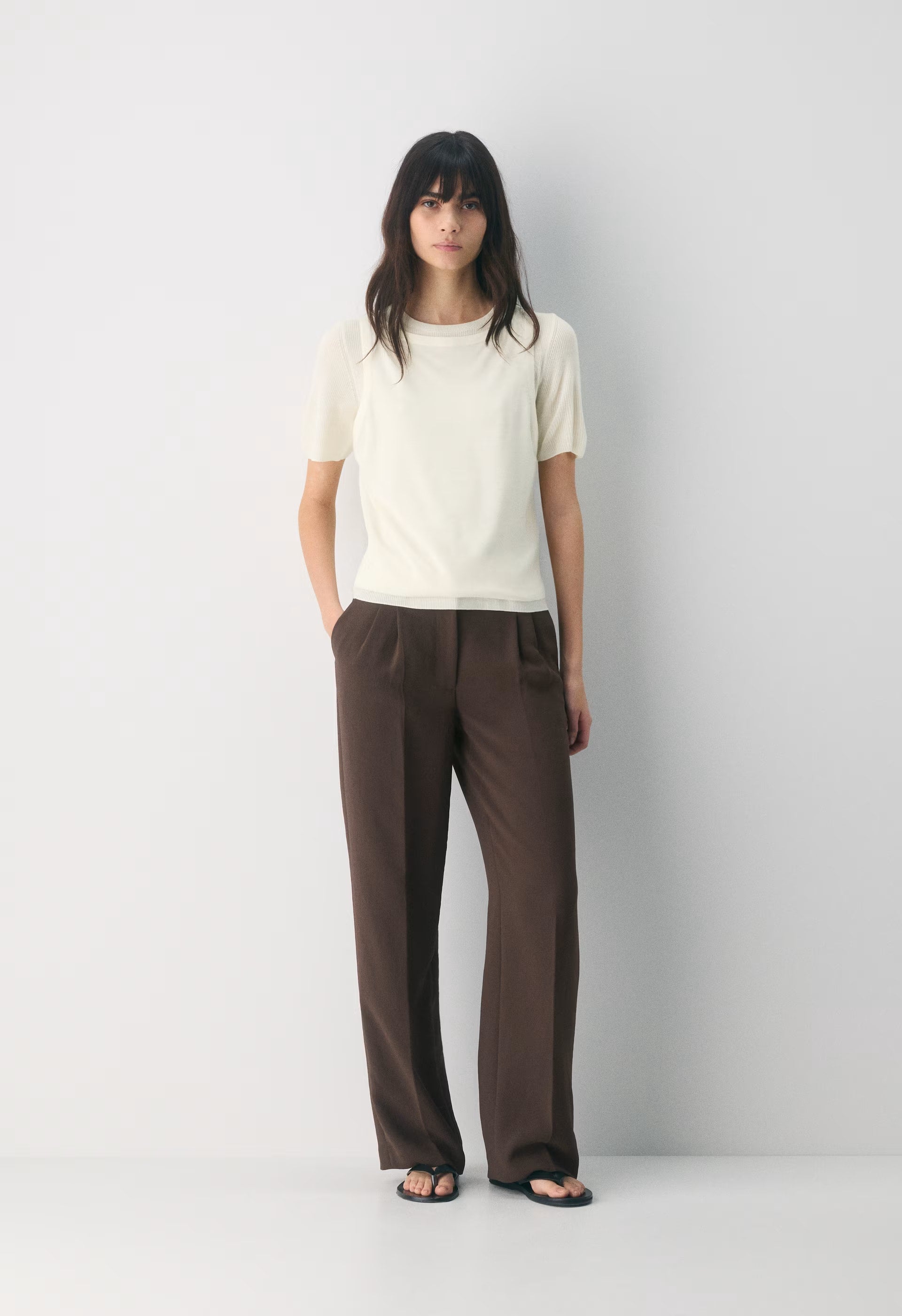 The Effortless Pant™ Lo-Rise - Crepette™ - RICH MOCHA BROWN