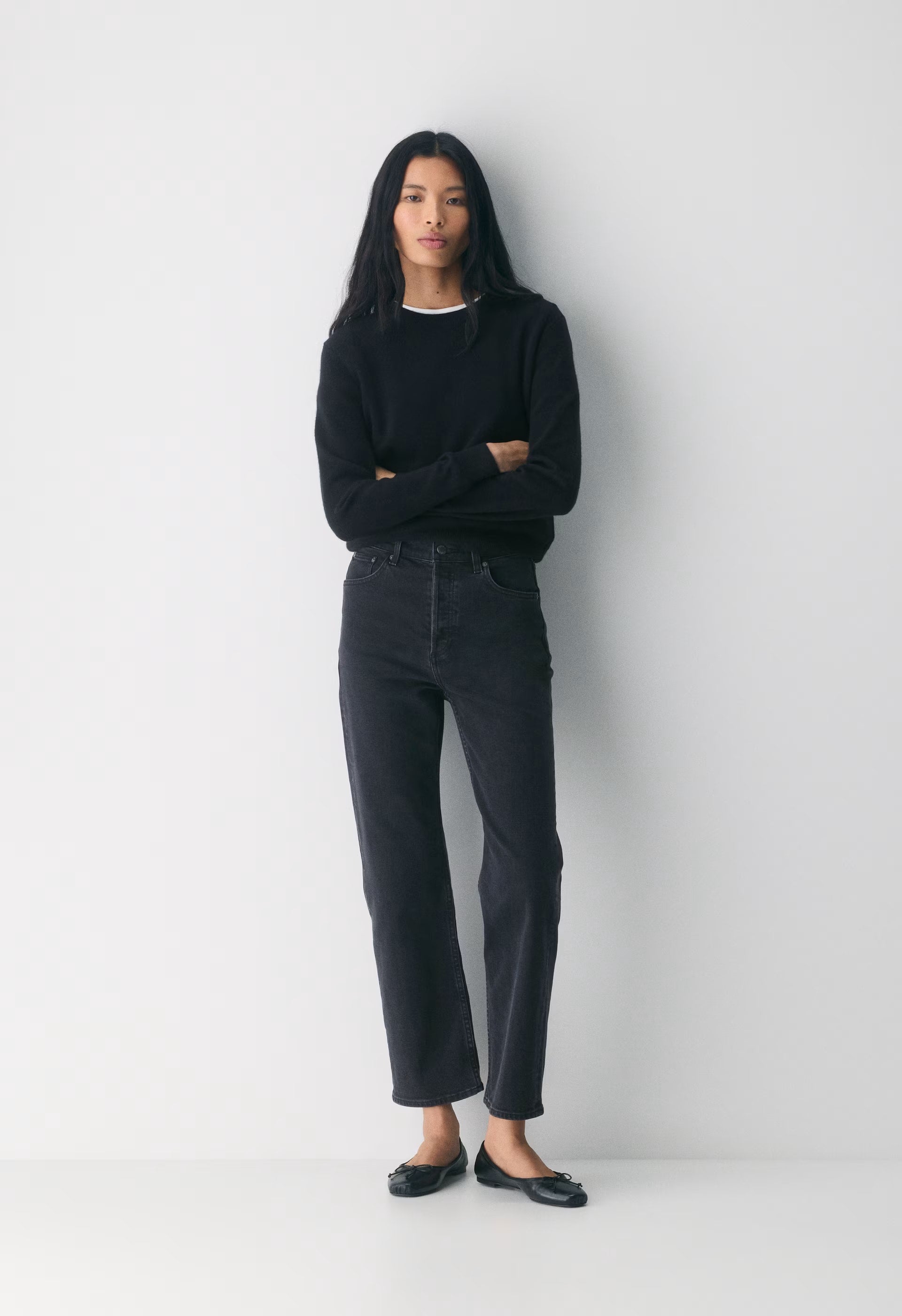 Denim Forum The Arlo Hi-Rise Straight Jean - BLACK EYELINER
