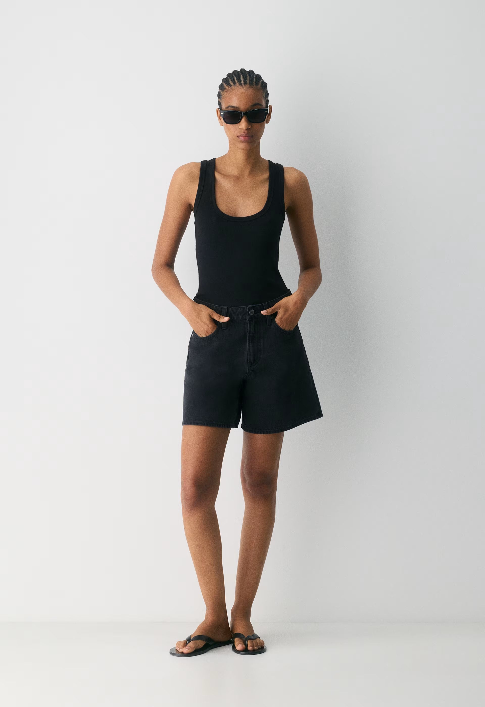 Denim Forum The ‘90s Vintage Hi Mid-Thigh Denim Short - BLACK EYELINER