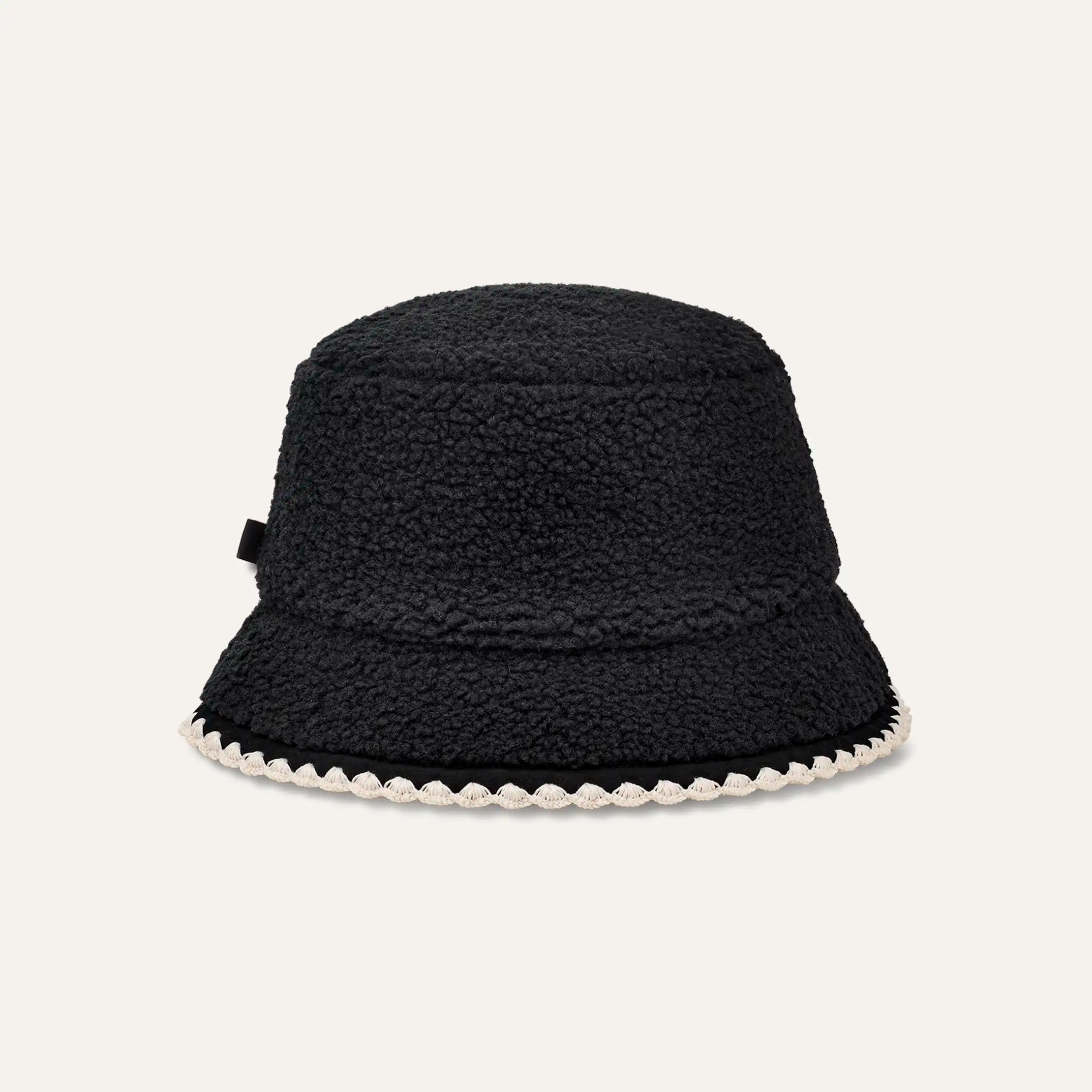 Women's UGGfluff Scalloped Hat - BLACK