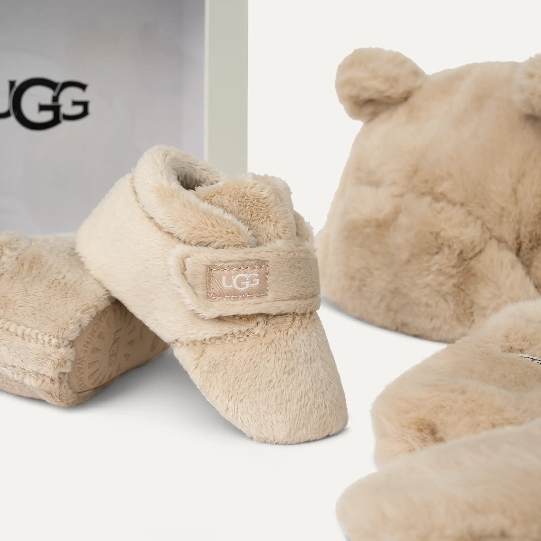 Bixbee and Hat and Mitten Set - BLOND