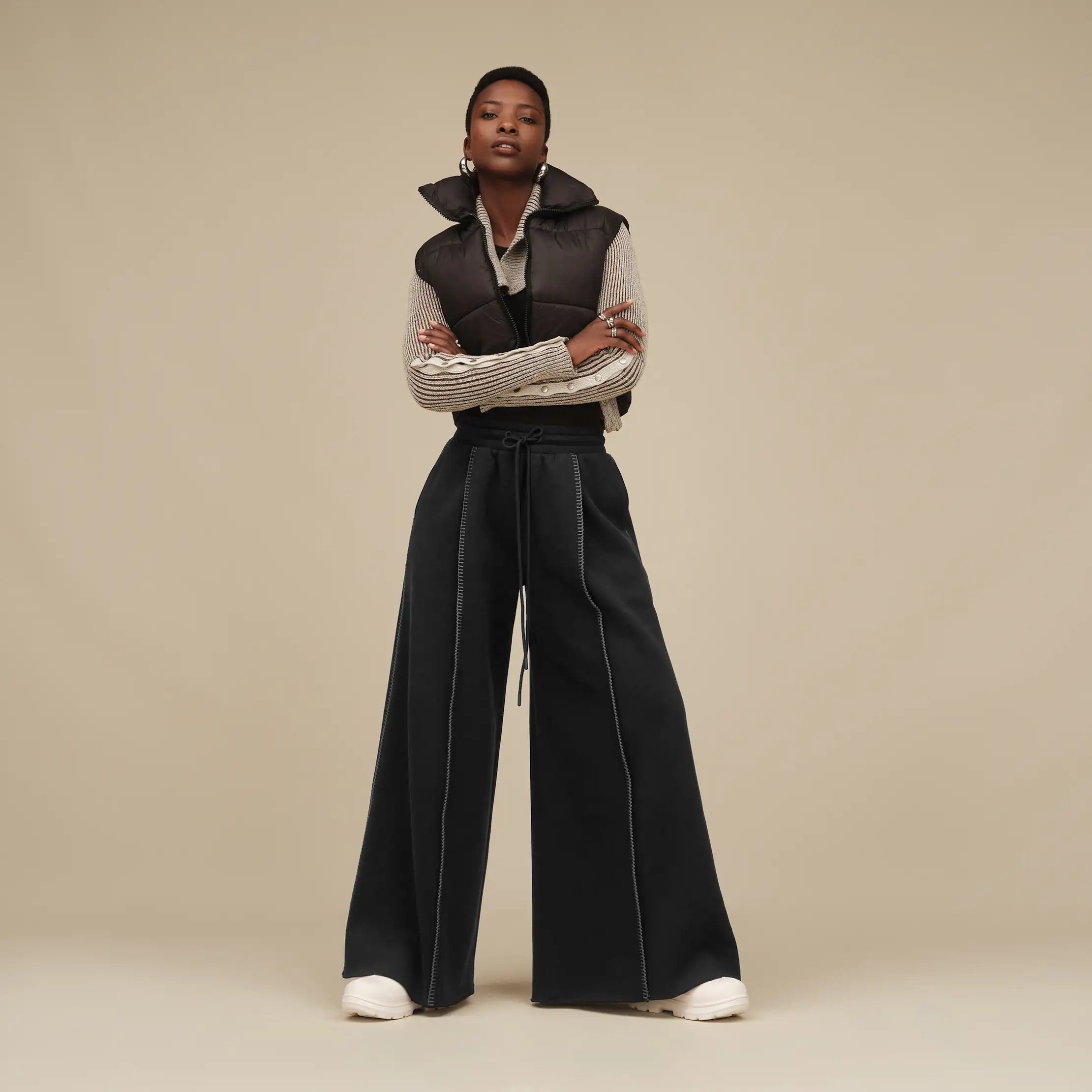 Women's Classic Wide Leg Pant - BLACK