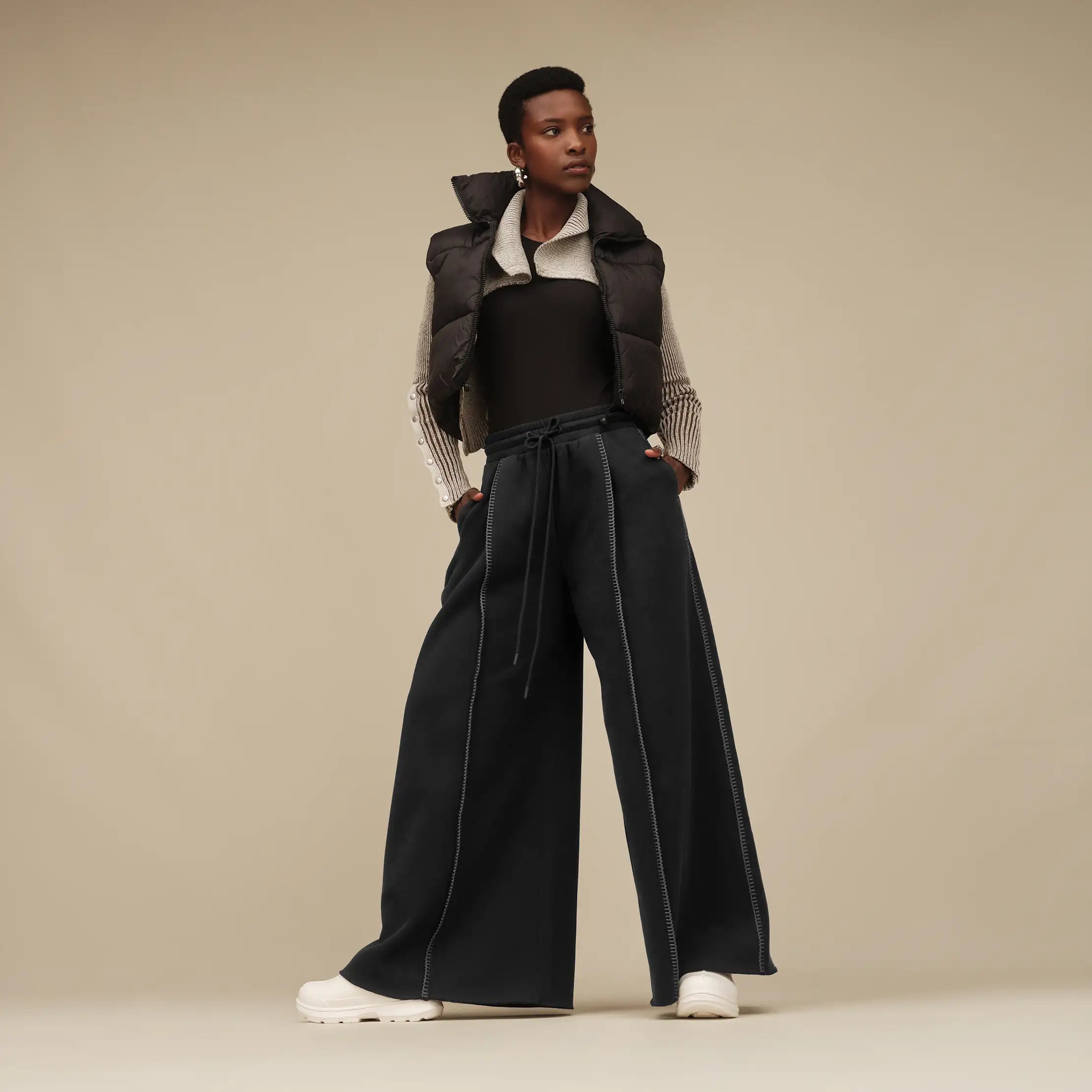 Women's Classic Wide Leg Pant - BLACK