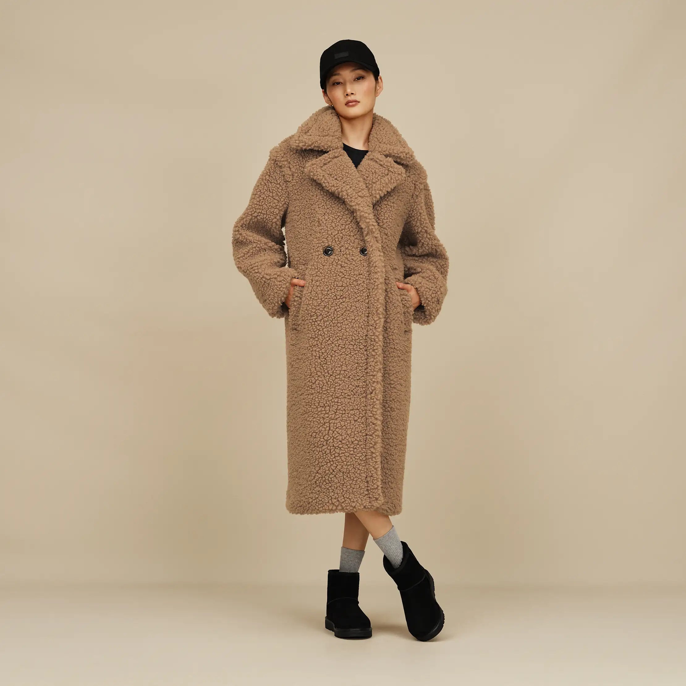 Women's Gertrude Long Teddy Coat II - SAND