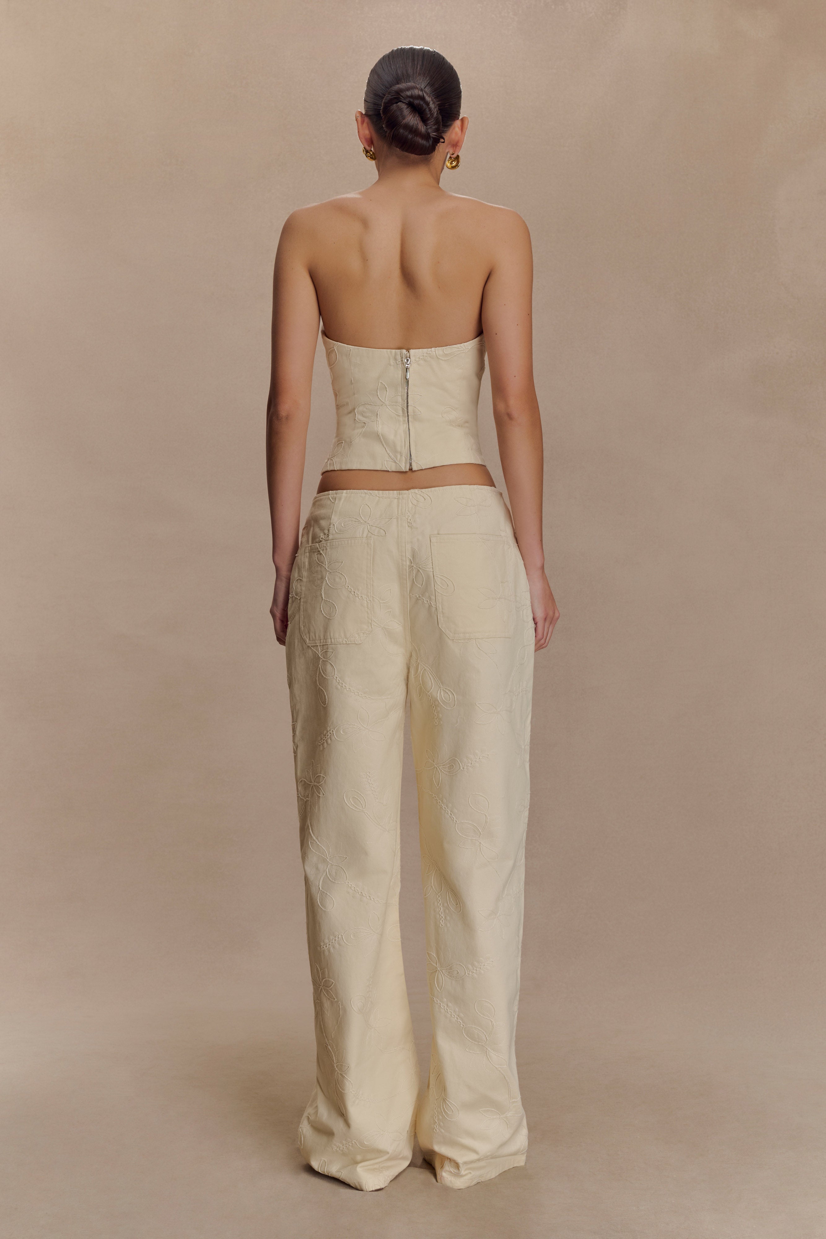Ebony Embroidered Denim Jeans - Cream