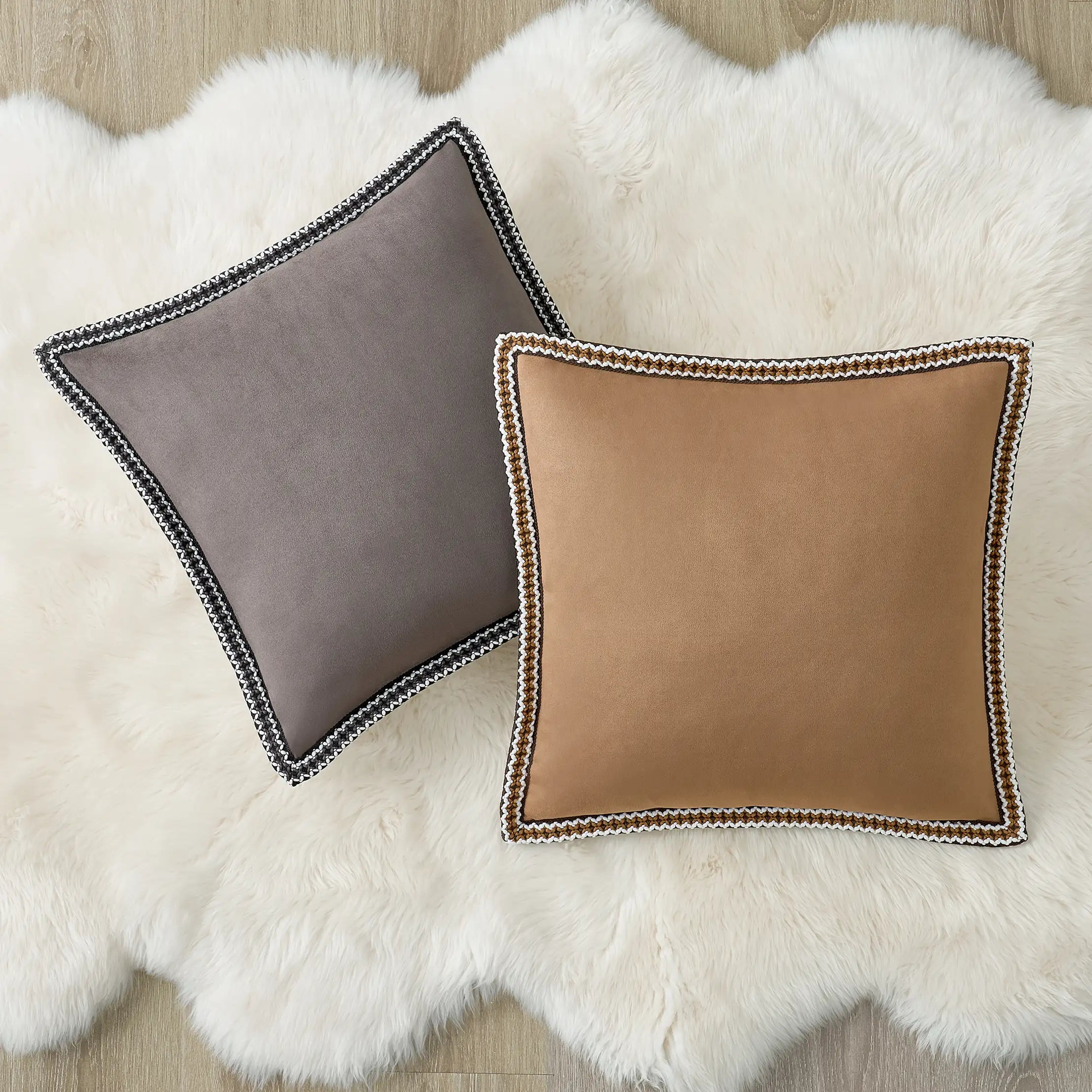 Home Kirkwood Pillow 20" x 20" - CHARCOAL