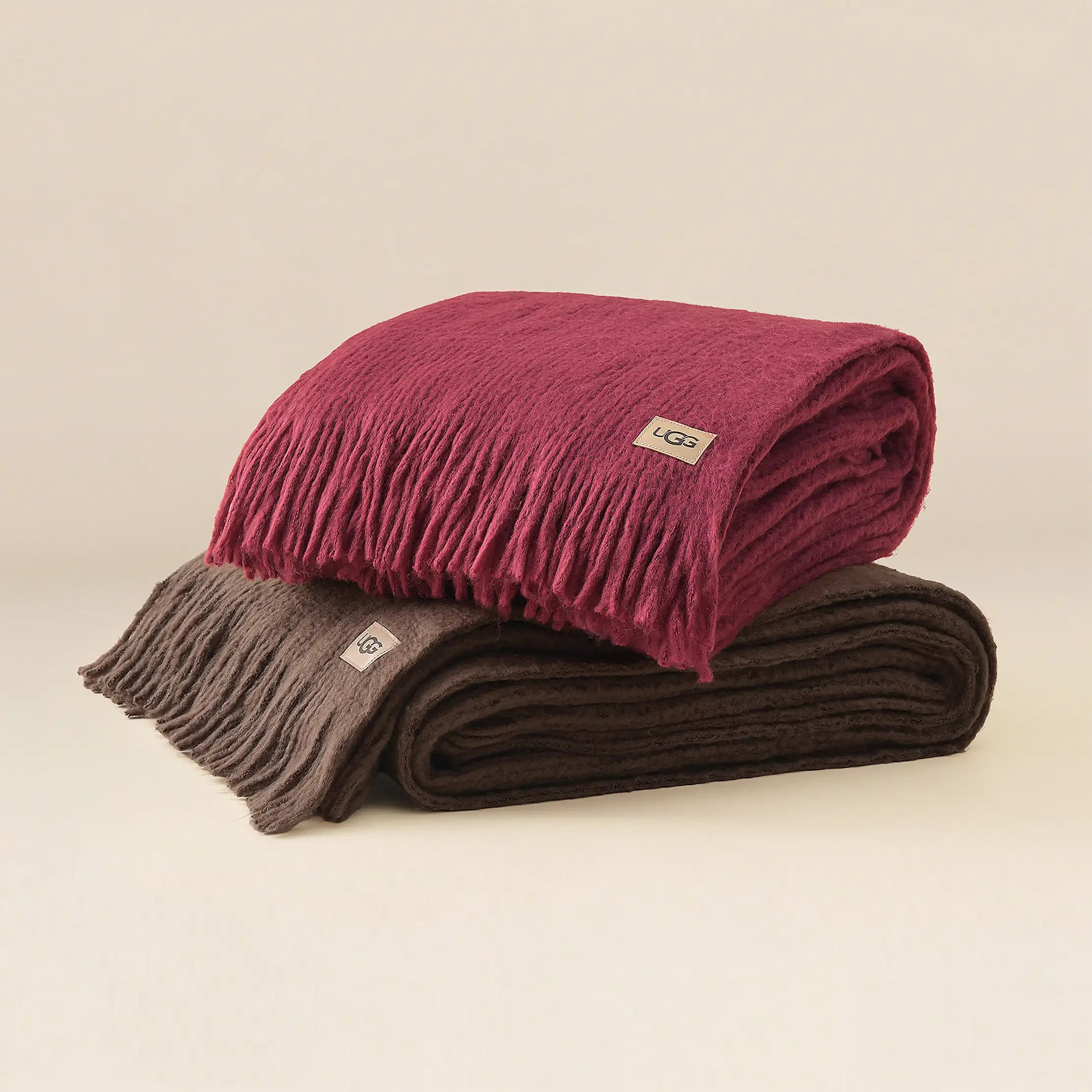 Home Margot Throw 50" x 70" - COFFEE BERRY