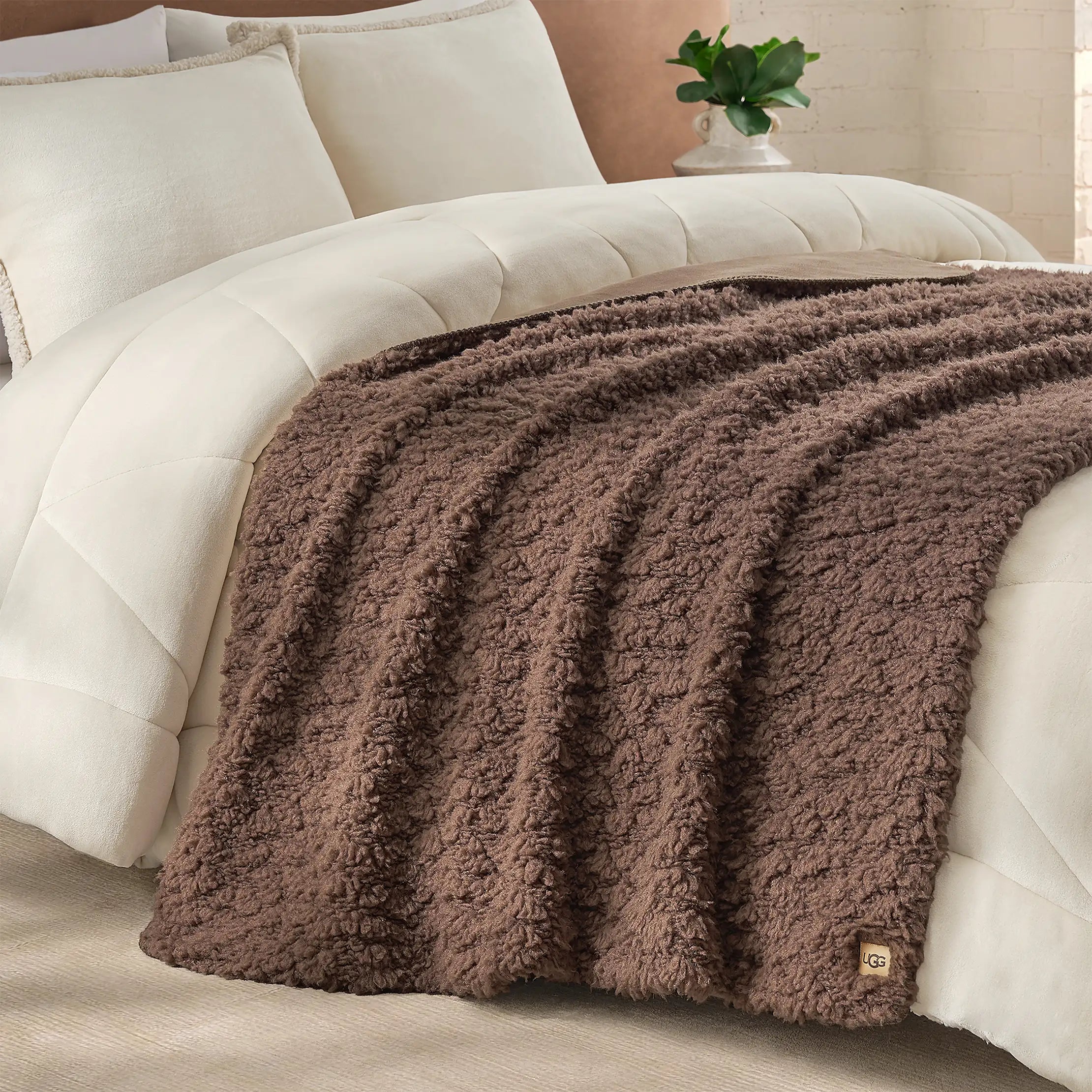 Home Shira Throw 50" x 70" - ALLSPICE