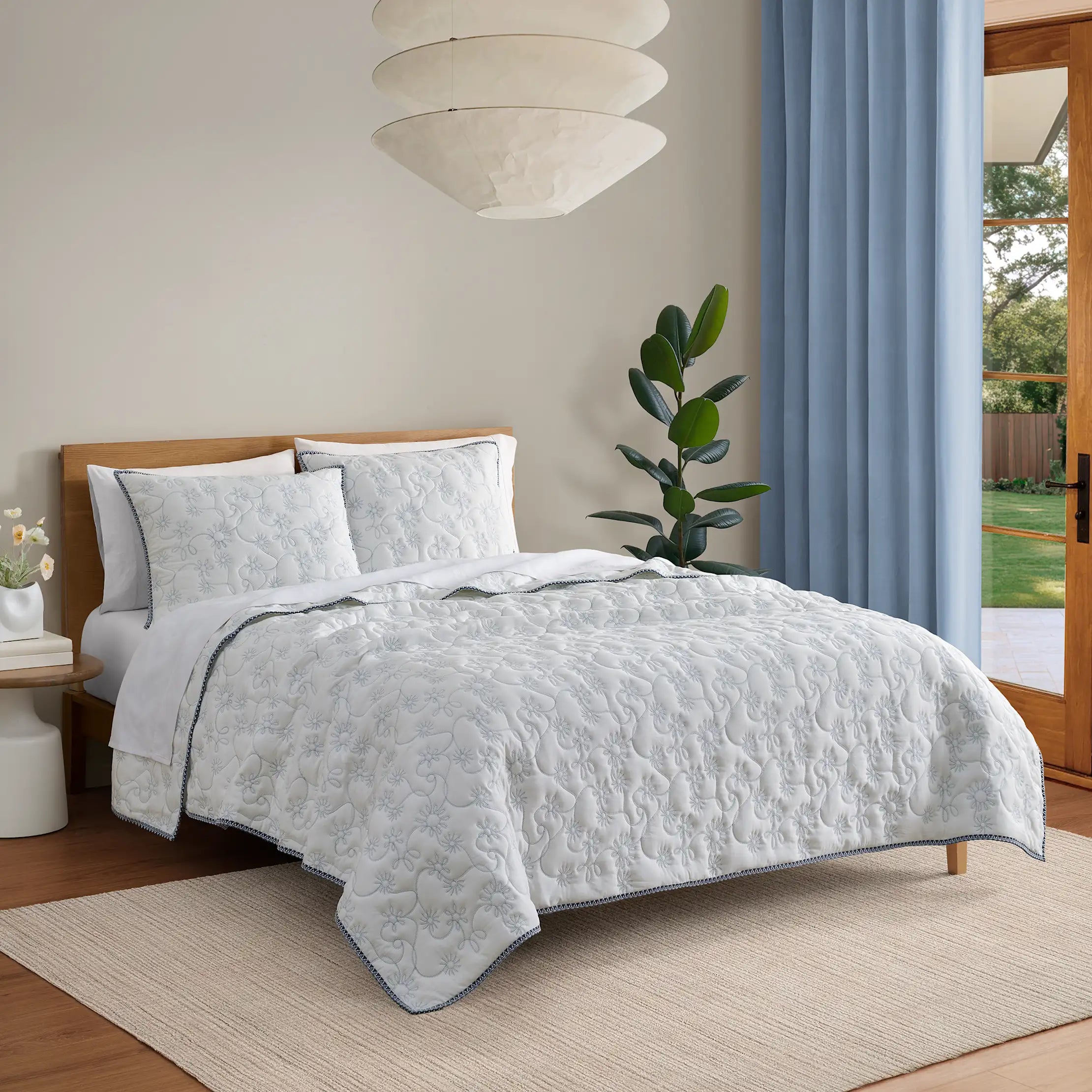 Home Botanic Quilt Set Queen - SNOW / LILAC HINT