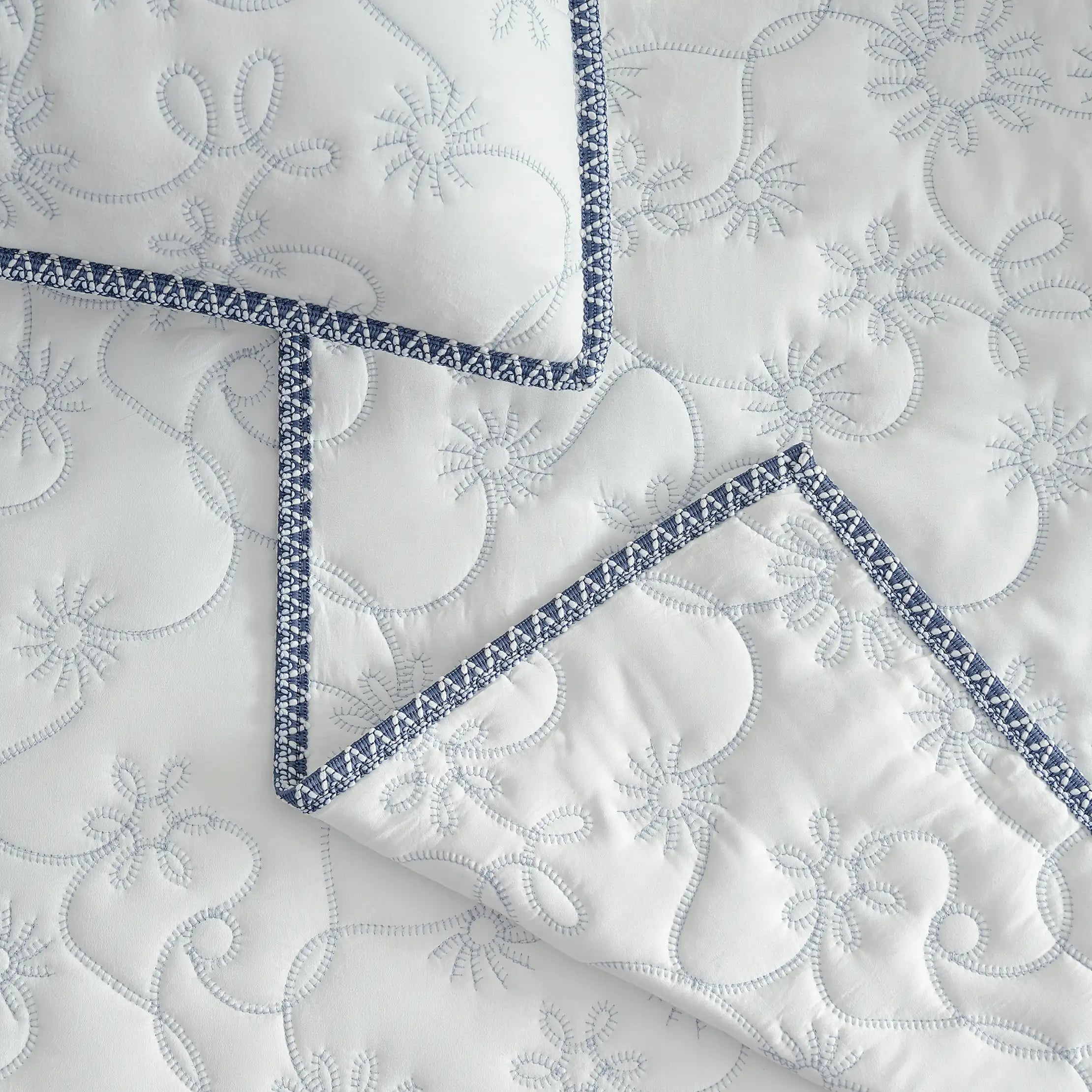 Home Botanic Quilt Set King - SNOW / LILAC HINT