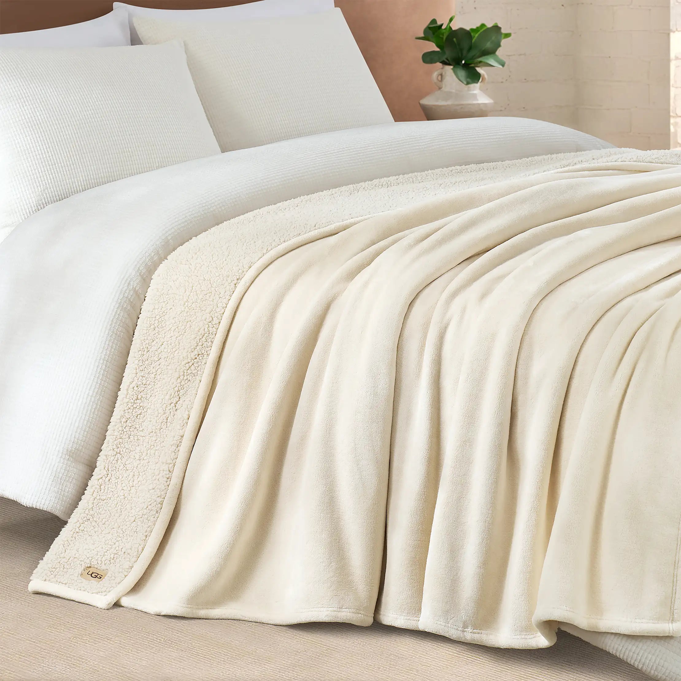 Home Avery XL Throw 90"x92" - BIRCH
