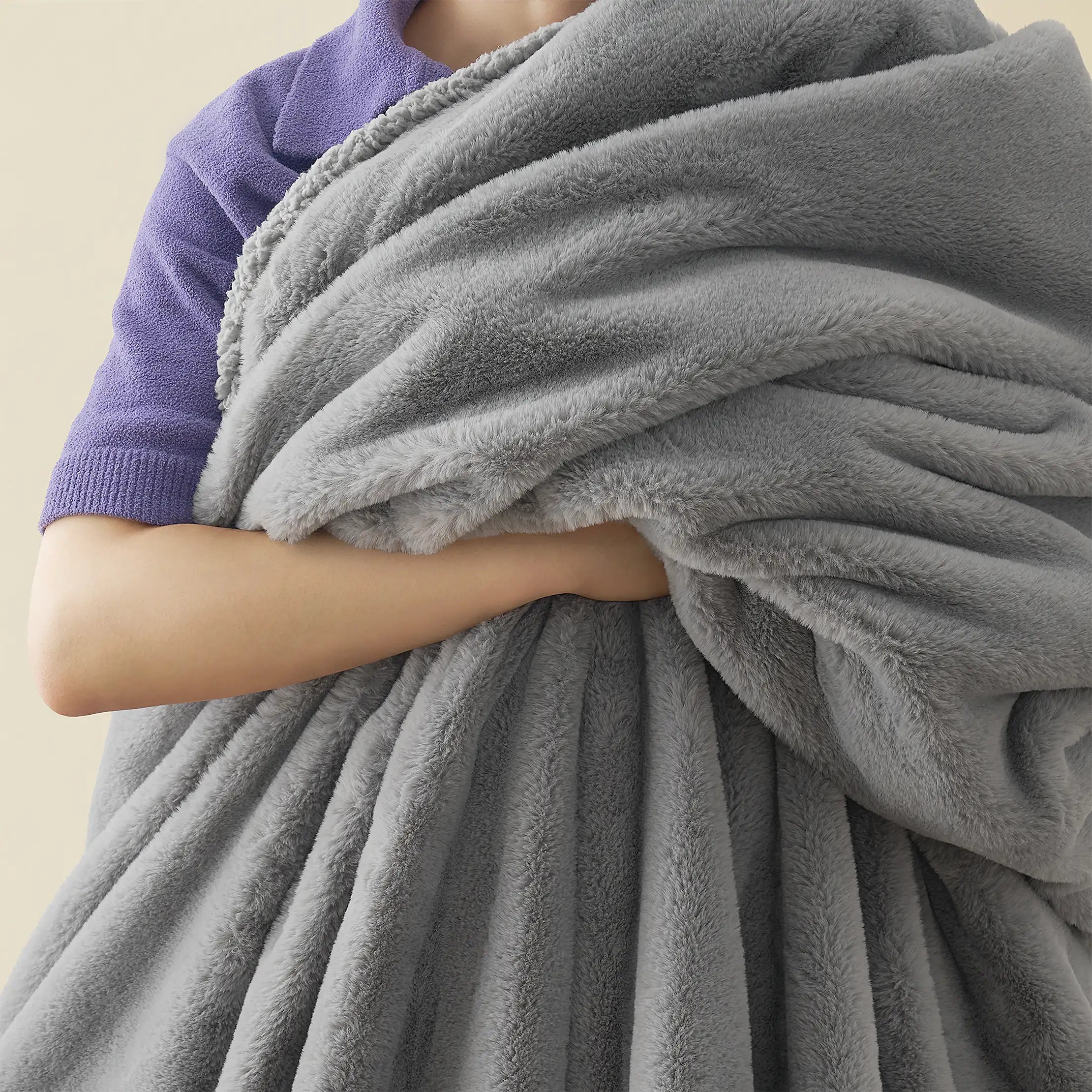 Home Cynthia XL Throw 90"x92" - SEAL GREY