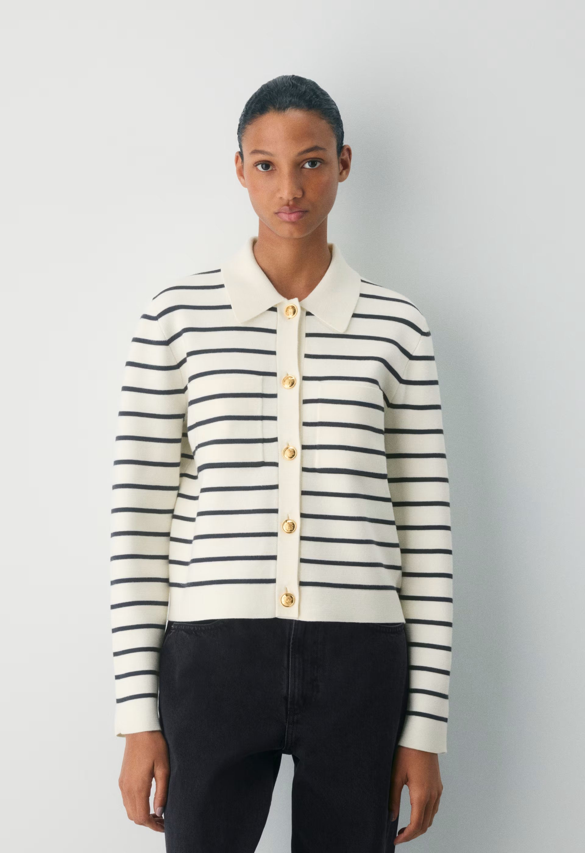Society Cardigan - Wonder Yarn - LT BIRCH/ DK NGHT NVY