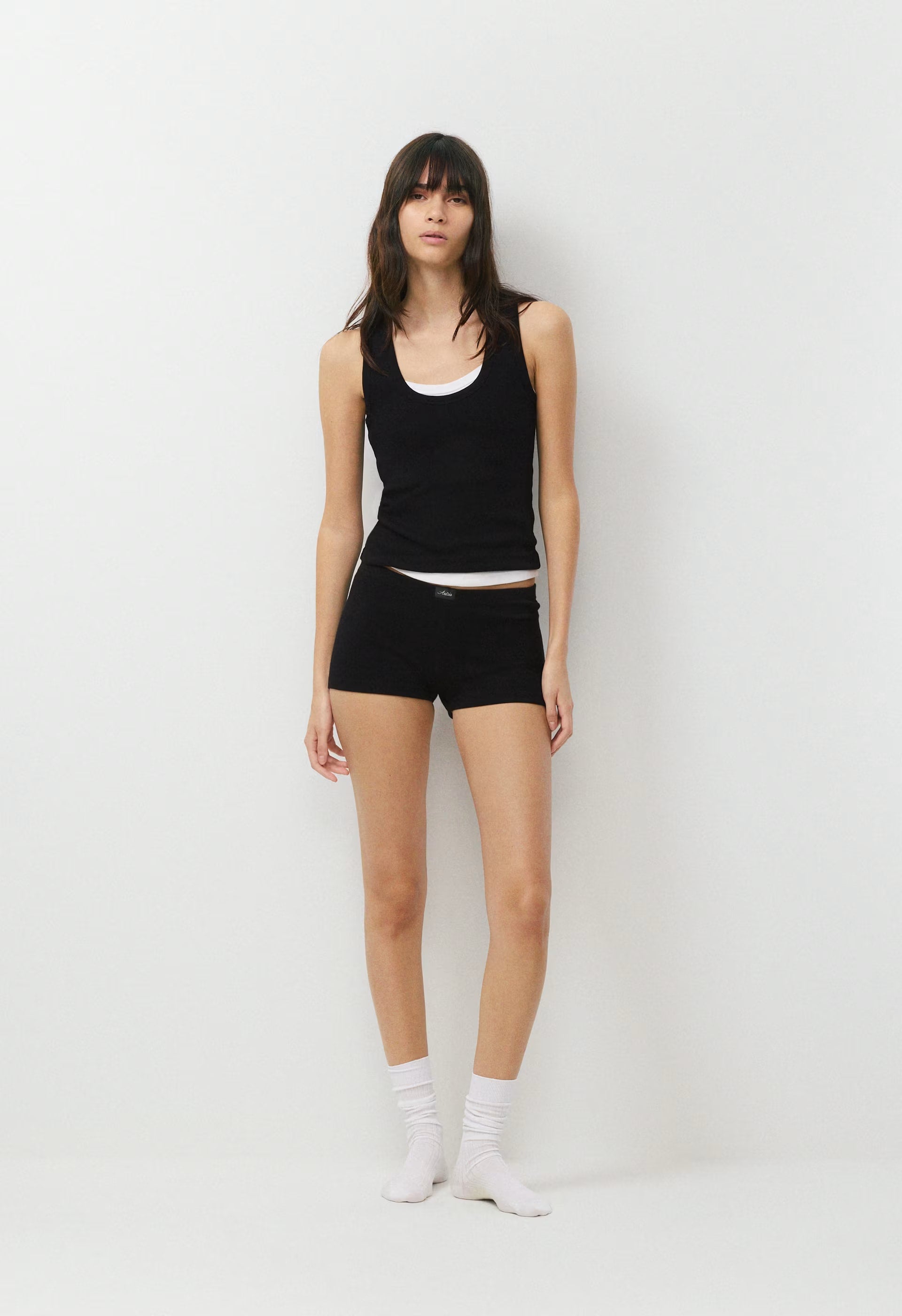 HomeStretch™ Rib Vinyl Tank - BLACK