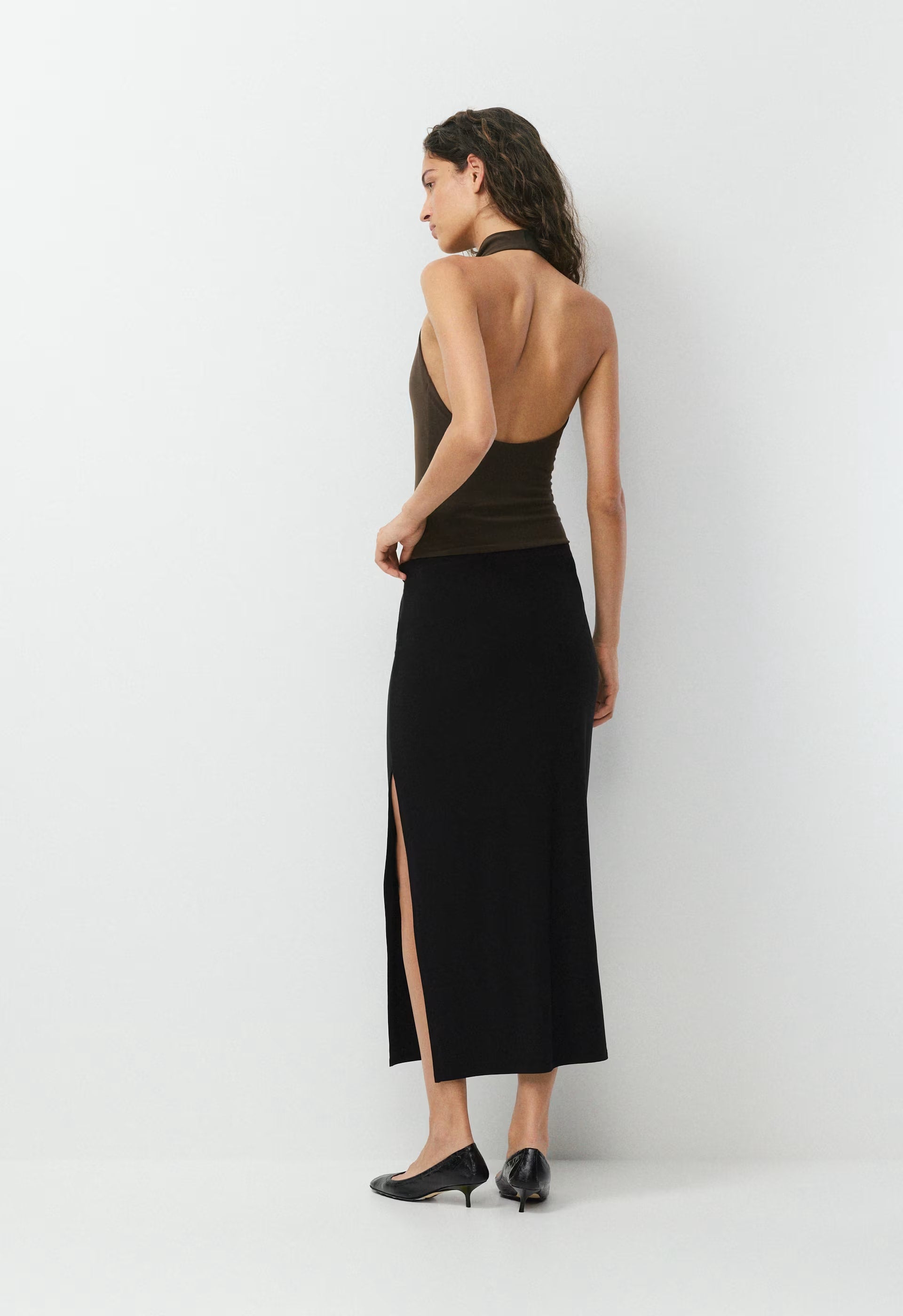 Smooth Matter™ Tower Halter Top - CACAO NIB BROWN
