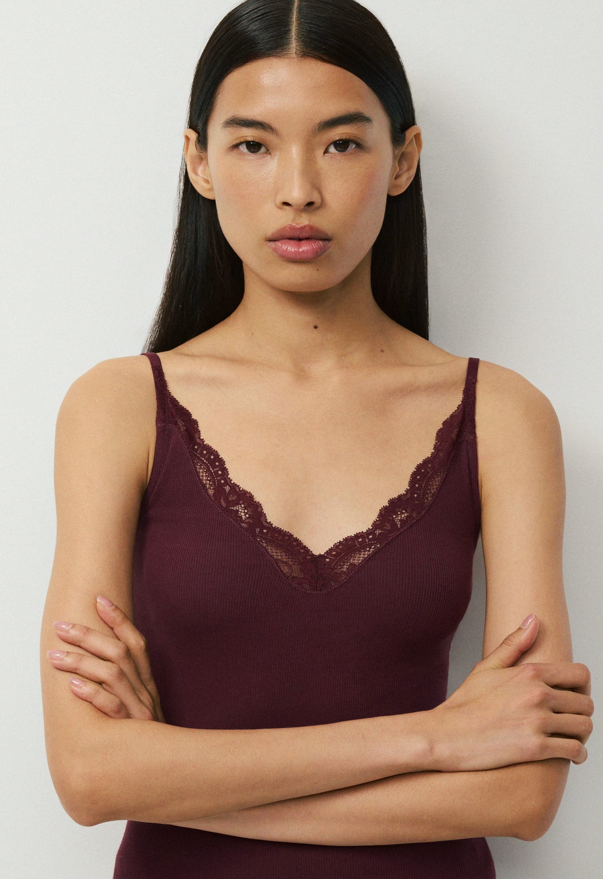 Endeavour Tank - GALA PLUM
