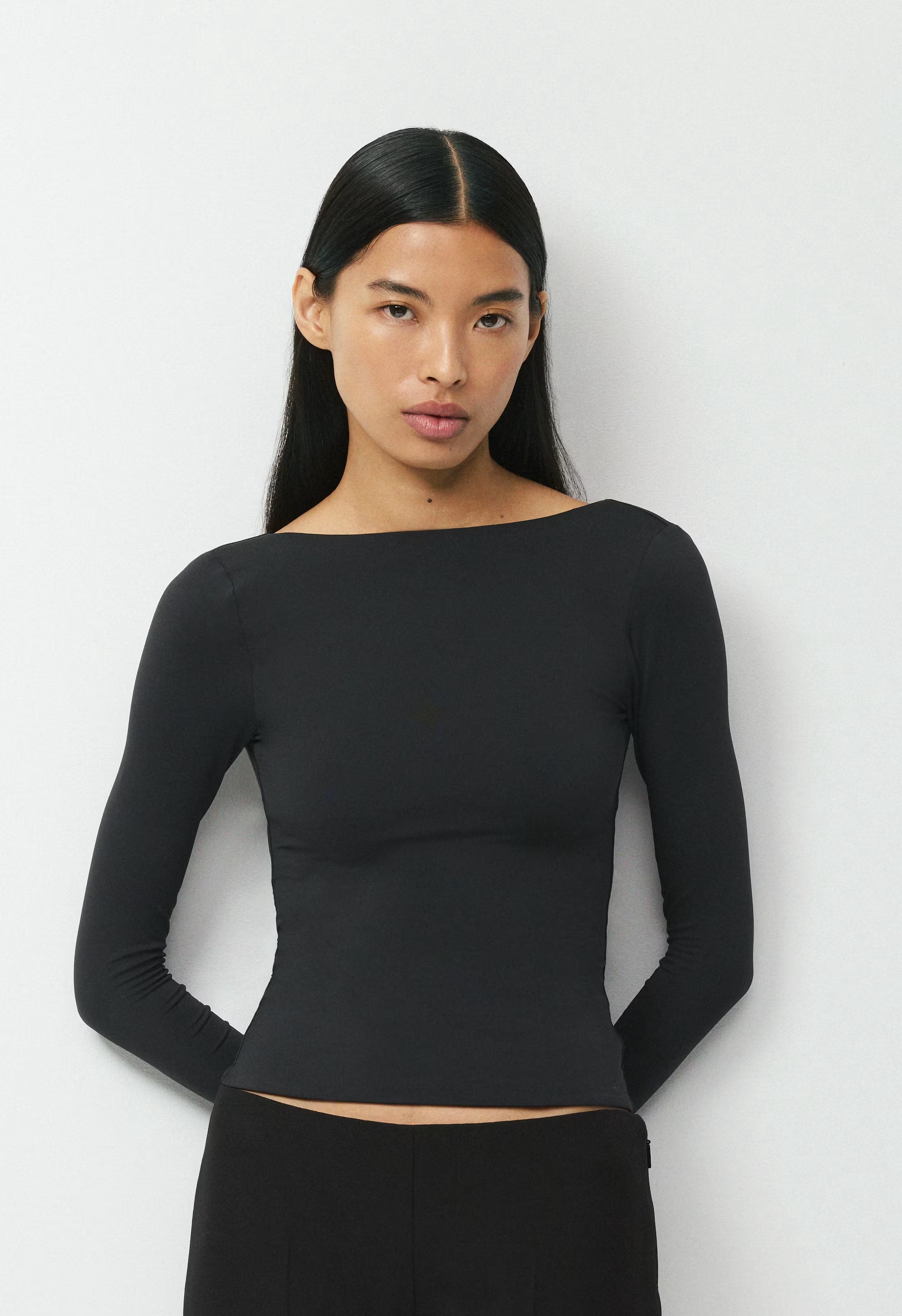Original Contour Elysian Longsleeve - BLACK