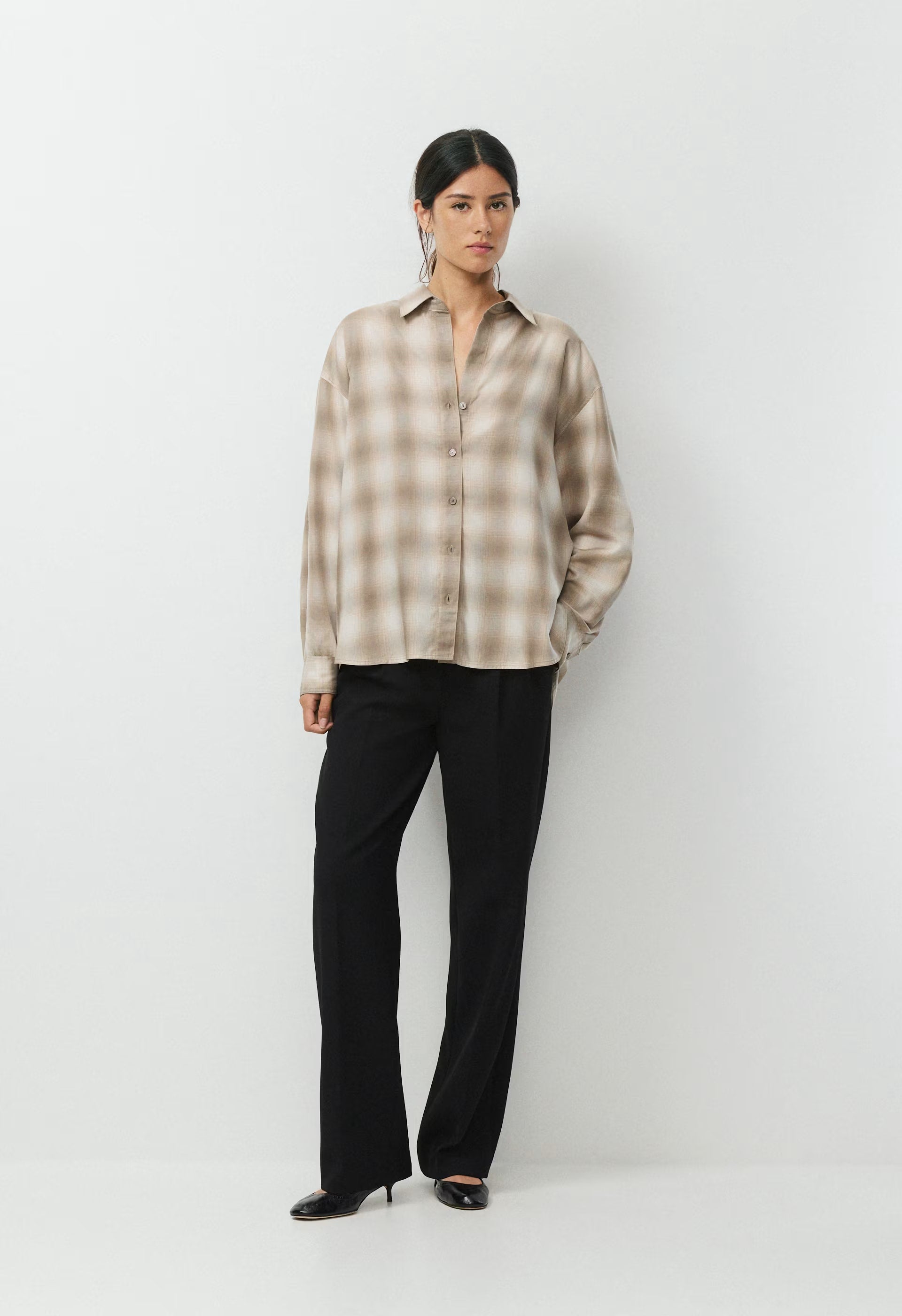 Archive Shirt - MRCNA BGE/NMD TUP