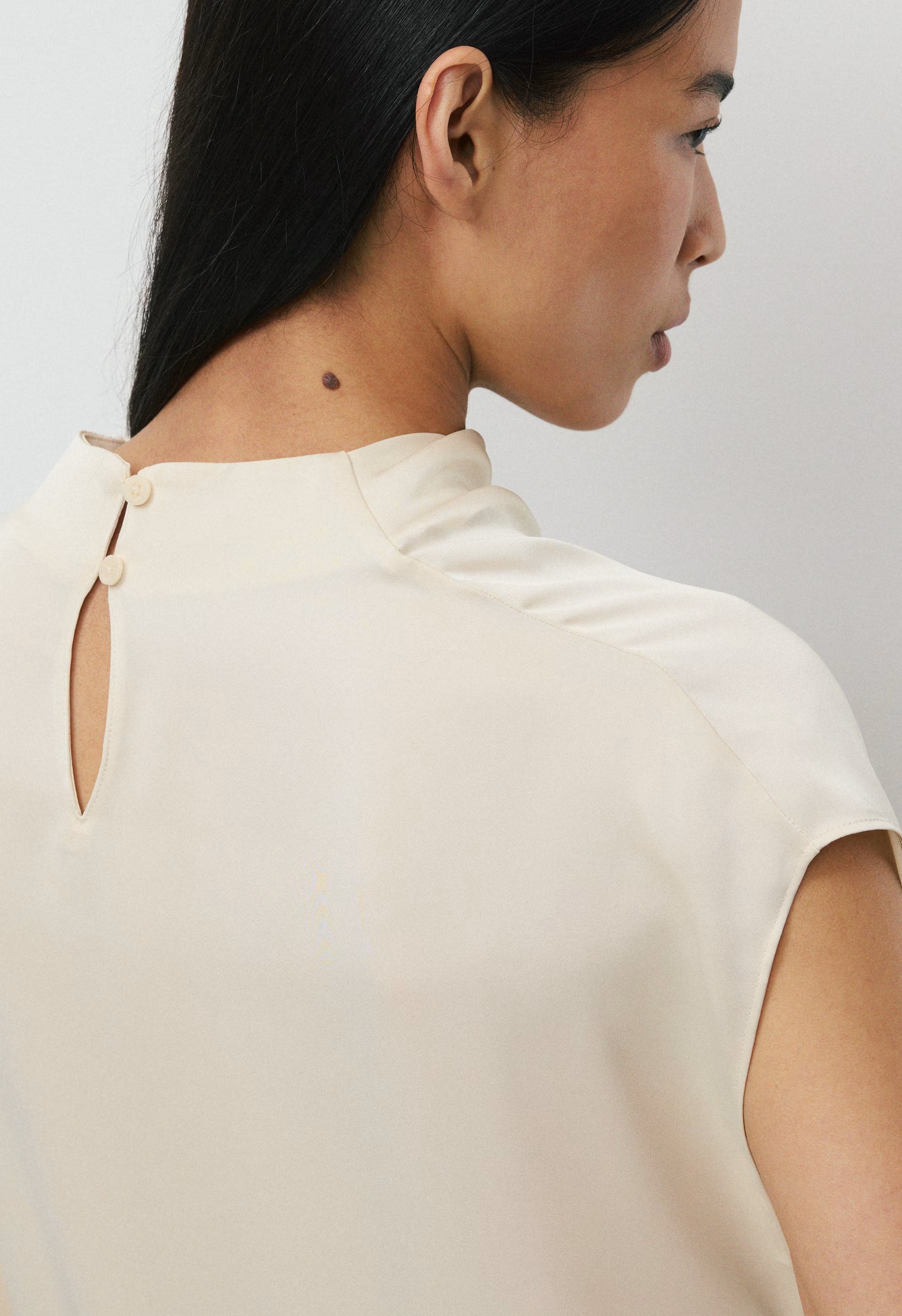 Nominee Satin Blouse - LEMONADE