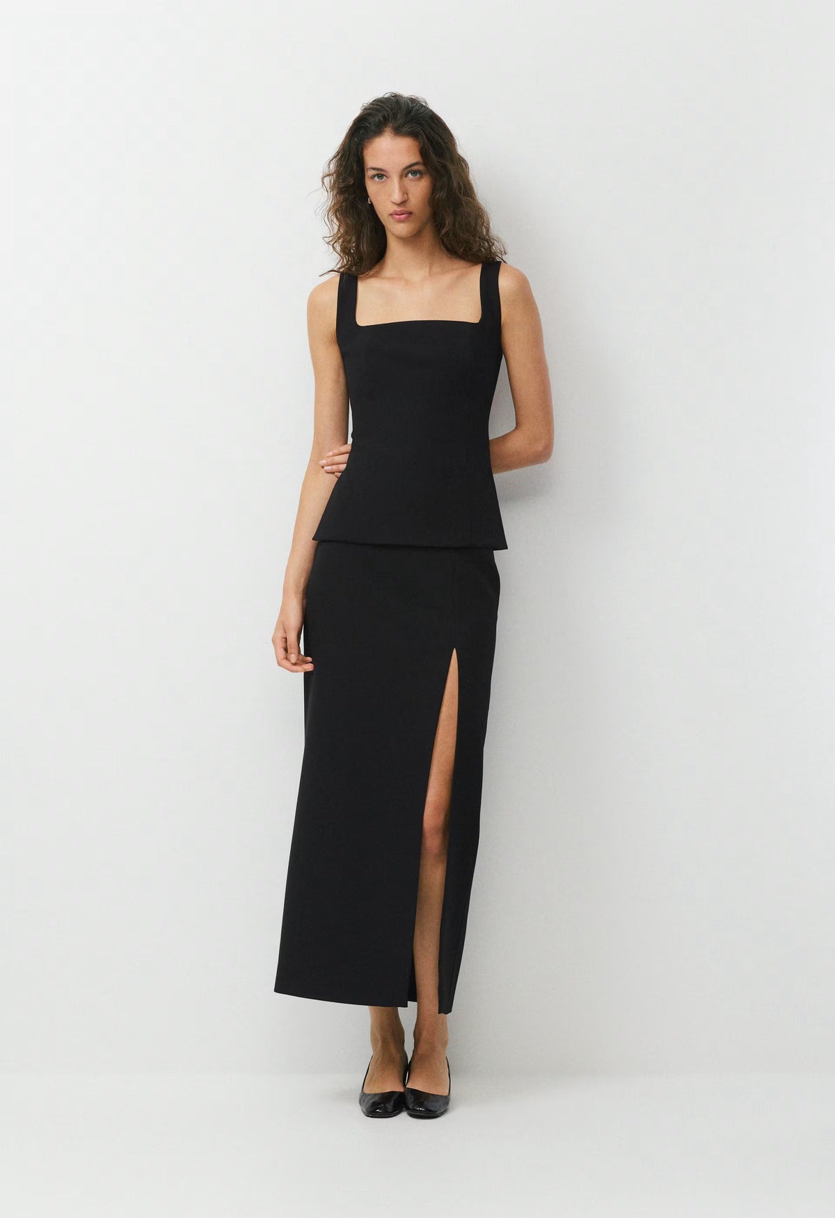 Columnist Top - Eversential™ - BLACK