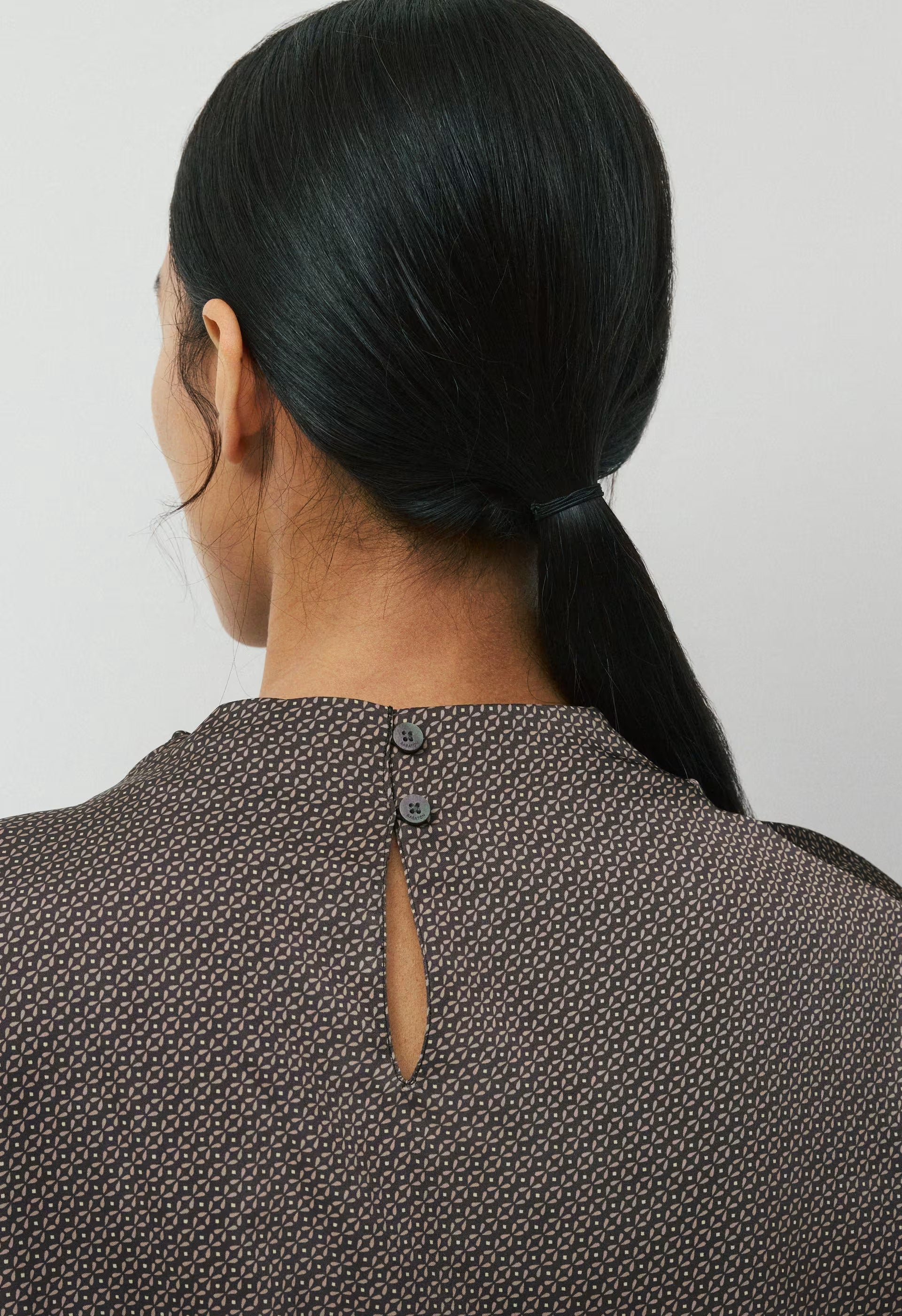 Nominee Satin Blouse - CACAO NB BRWN/SSD CRM
