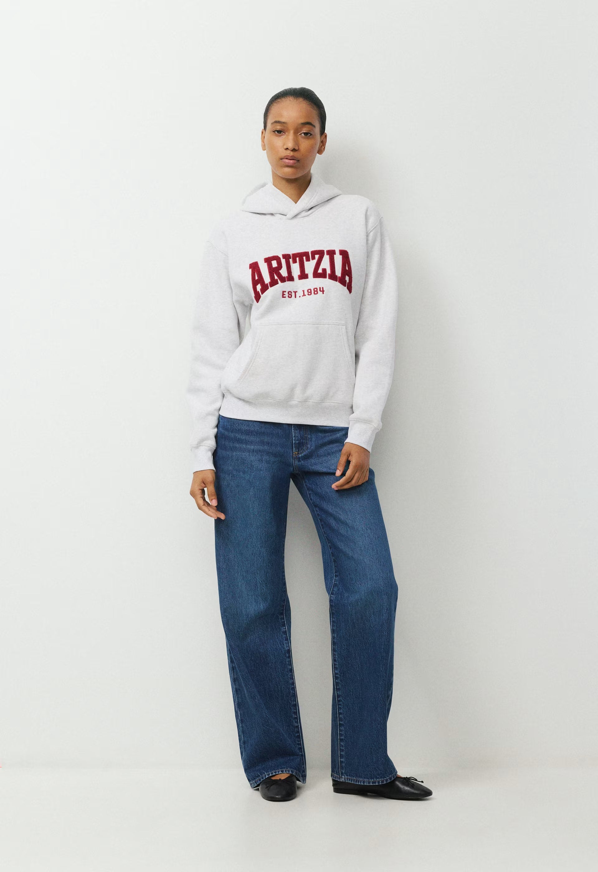 Cozy Sweatfleece Perfect Hoodie - HTR CLD WHITE/VSTY RED
