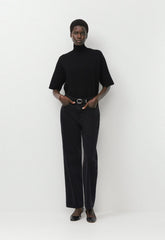 Advice Turtleneck - Wonder Yarn - BLACK