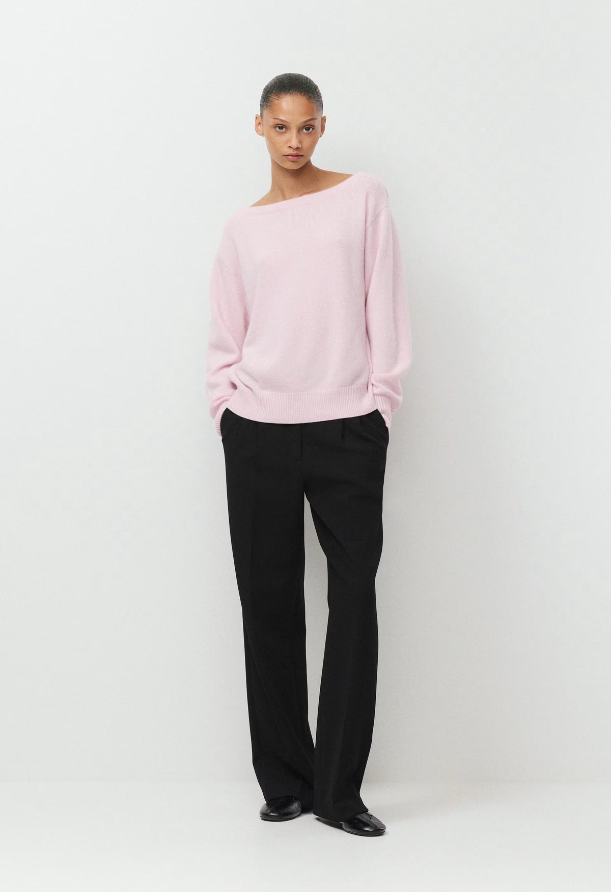 Essential Cashmere Nuance Sweater - MAGNOLIA