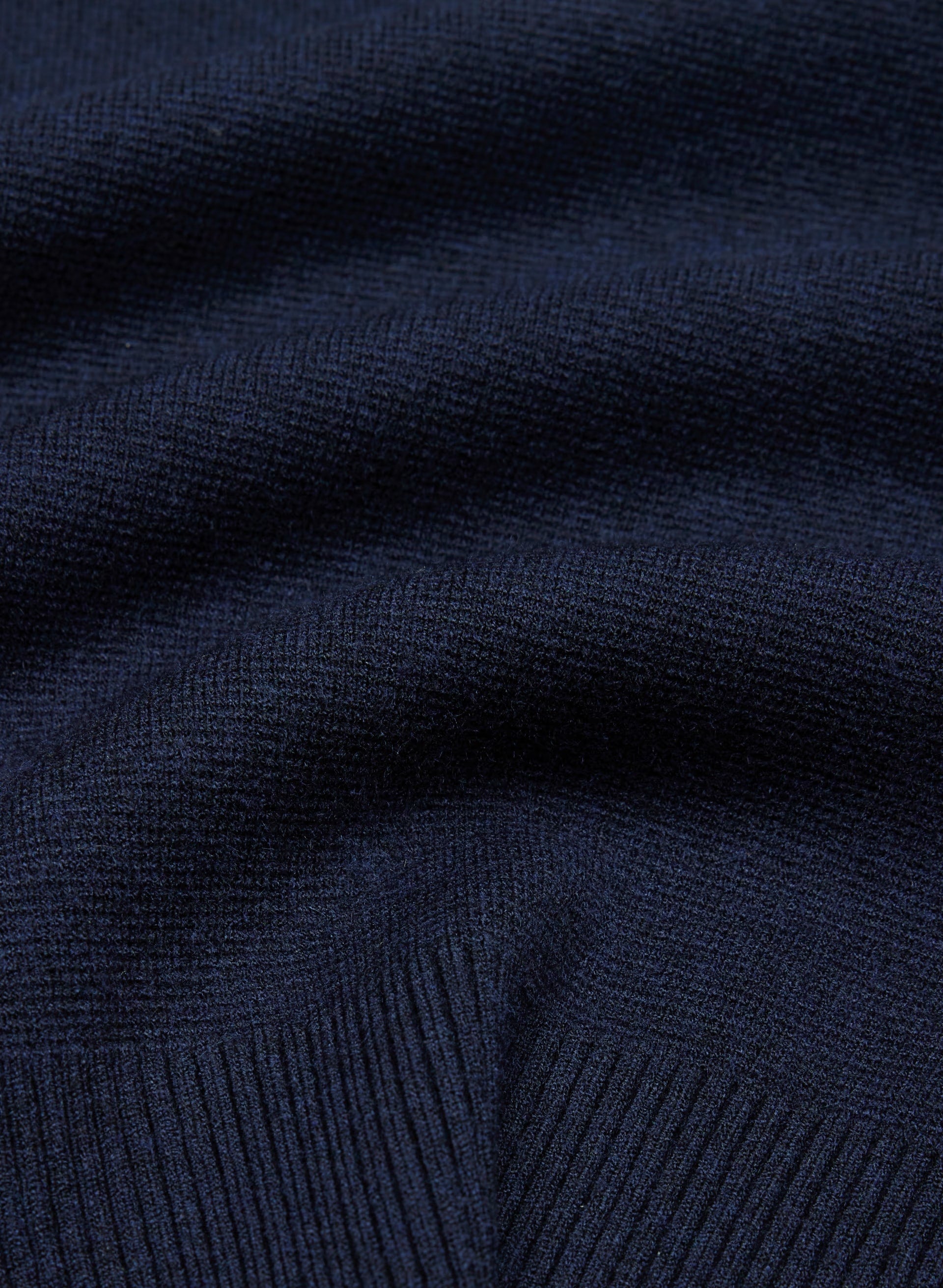 Crescendo Sweater - Wonder Yarn - ADMIRAL NAVY