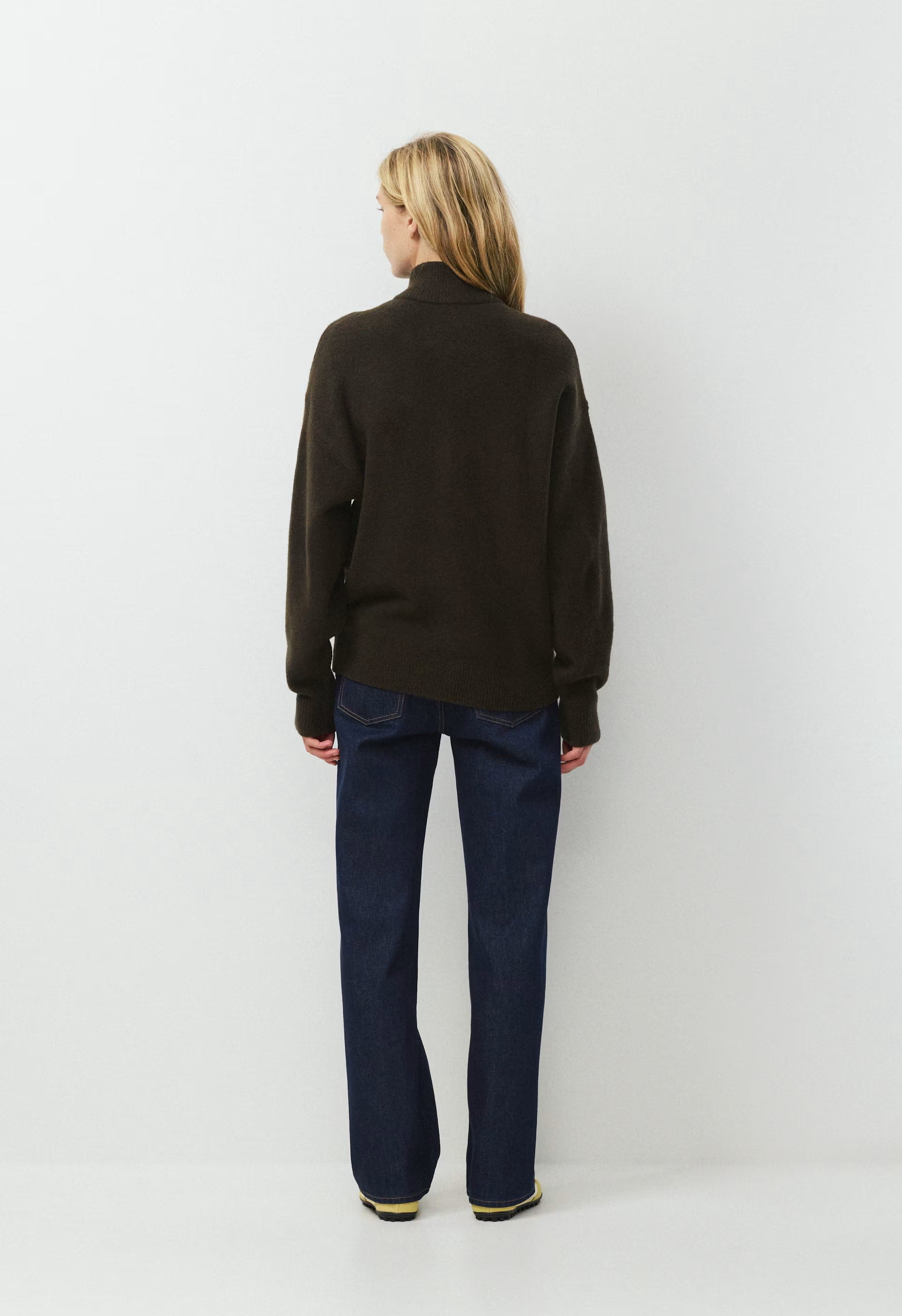 Axle Sweater - CACAO NIB BROWN