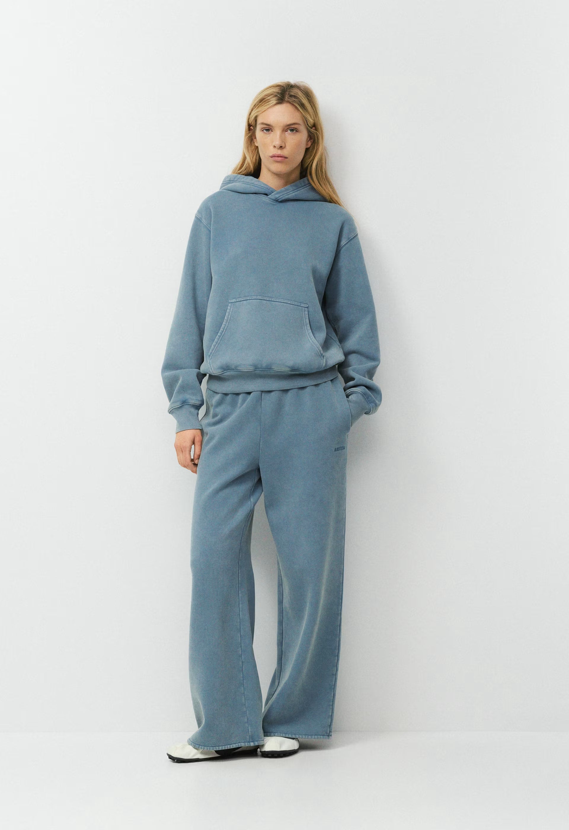 Cozy Sweatfleece Perfect Hoodie - LIVED-IN BLUE MIRAGE