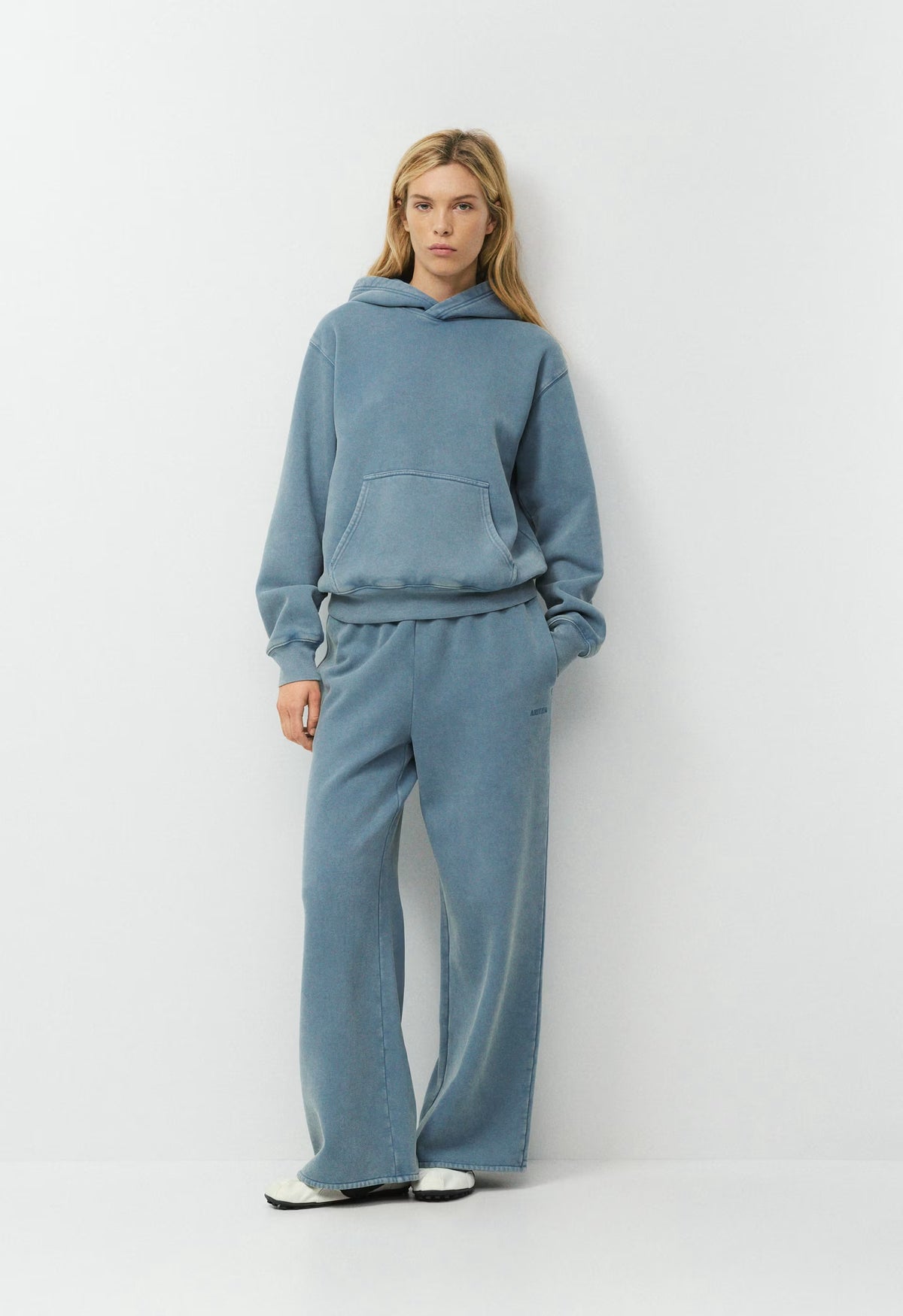 Cozy Sweatfleece Perfect Hoodie - LIVED-IN BLUE MIRAGE