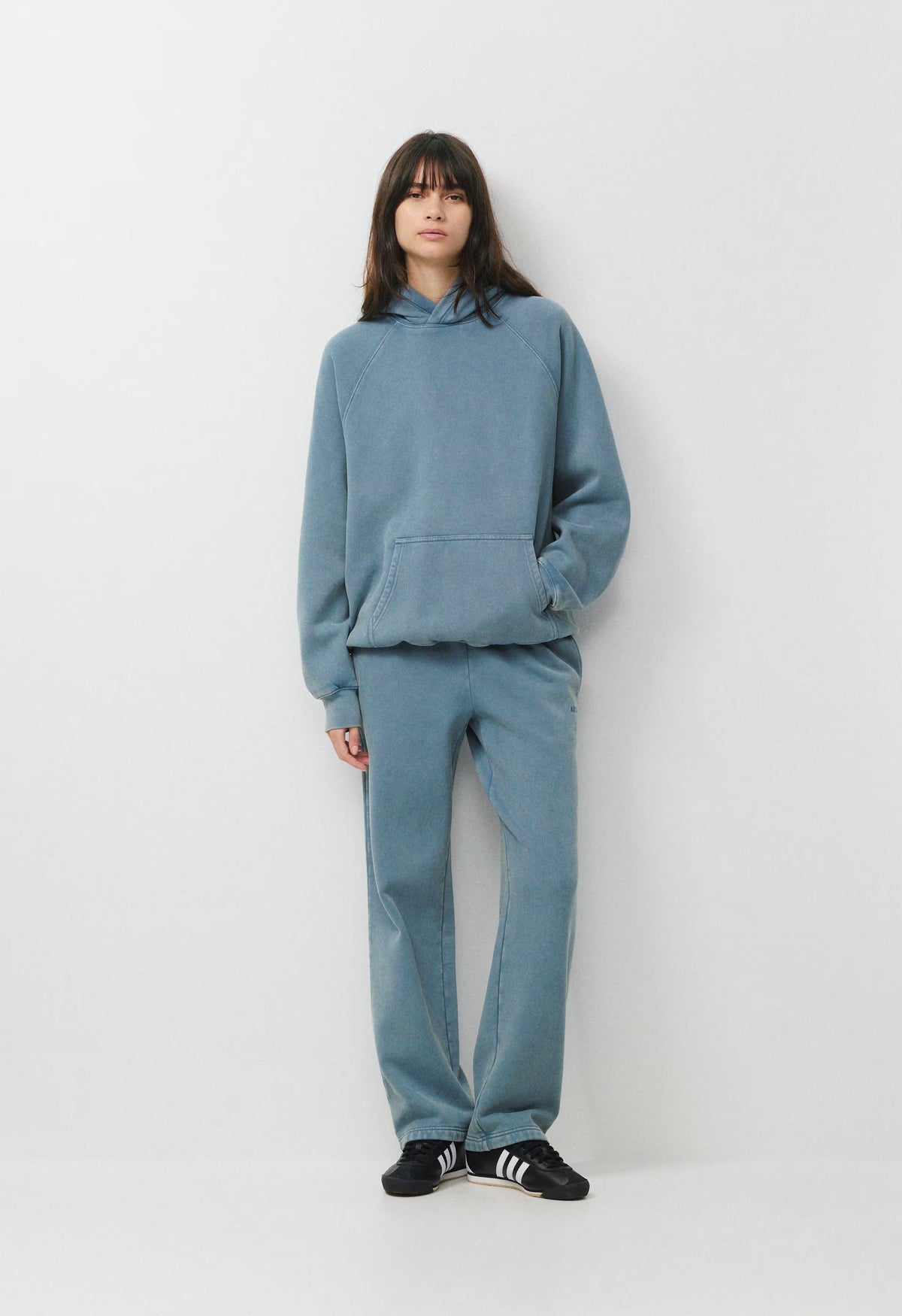 Cozy Sweatfleece Mega Raglan™ Hoodie - LIVED-IN BLUE MIRAGE