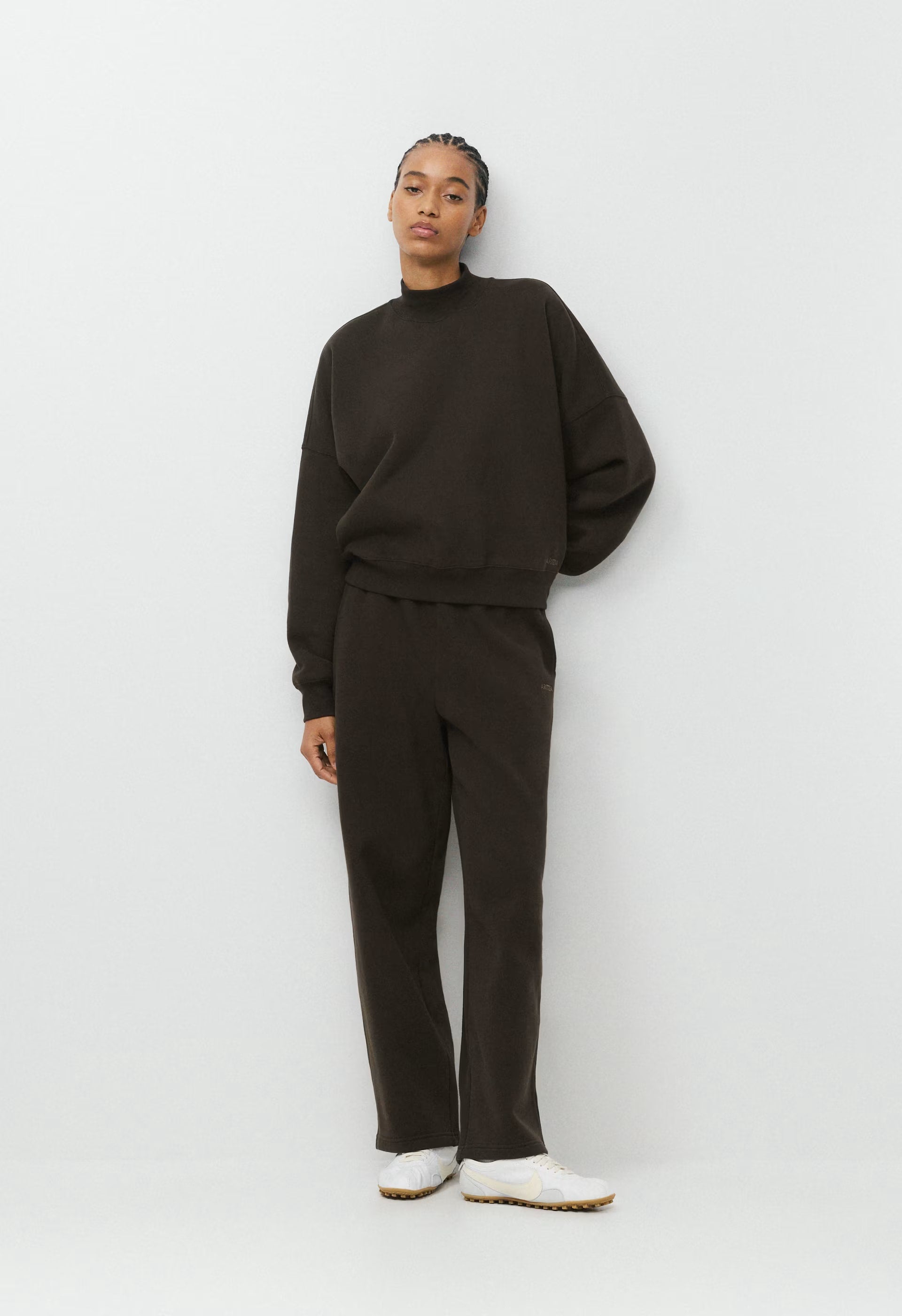 Cozy Sweatfleece Mega Mockneck - CACAO NIB BROWN