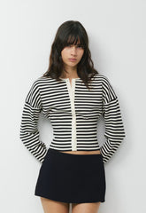Golightly Cardigan - Wonder Yarn - LT BIRCH/ DK NGHT NVY