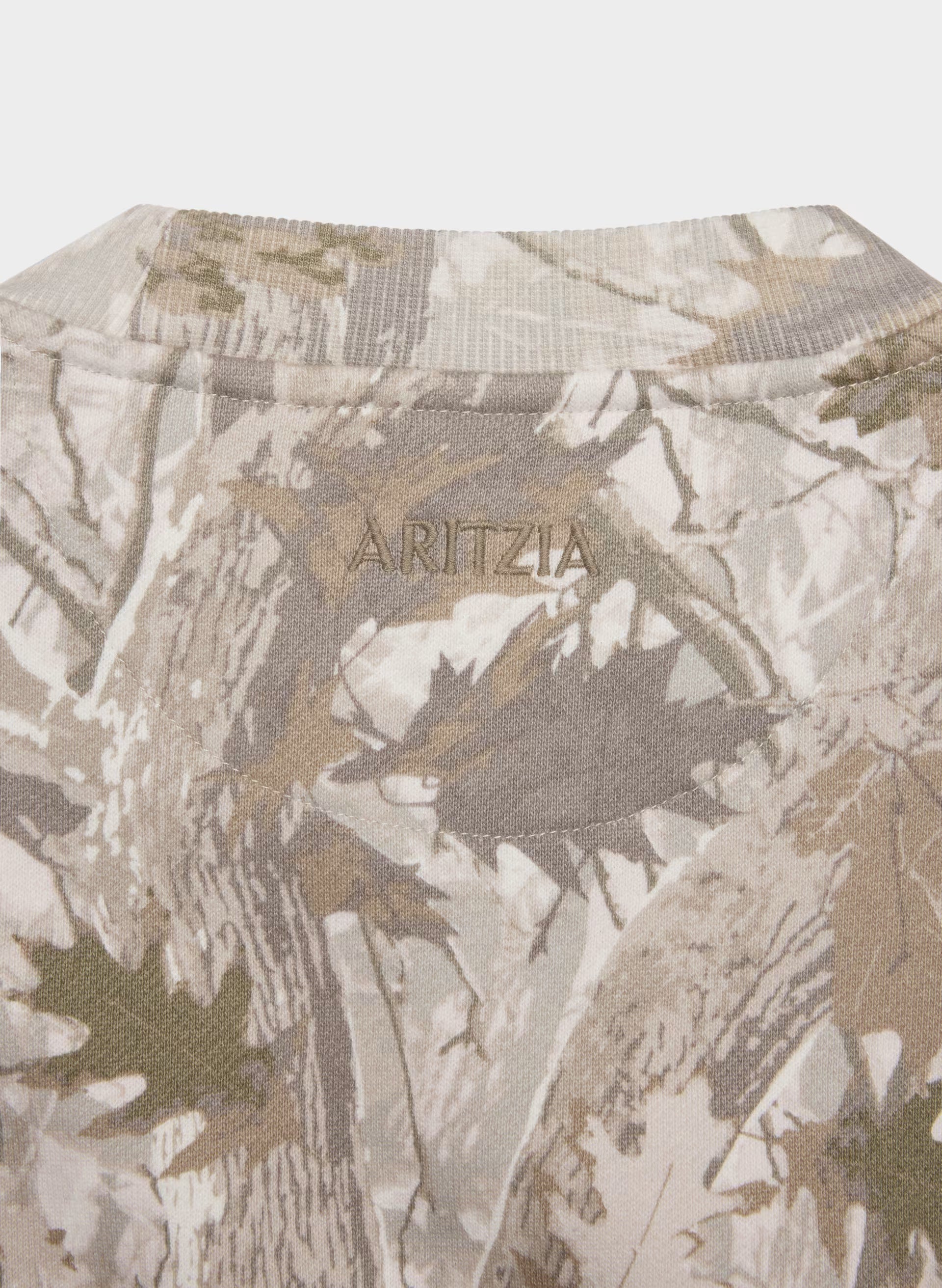 Cozy Sweatfleece Perfect Crew Sweatshirt - FLUENT TAUP NATURESCAP