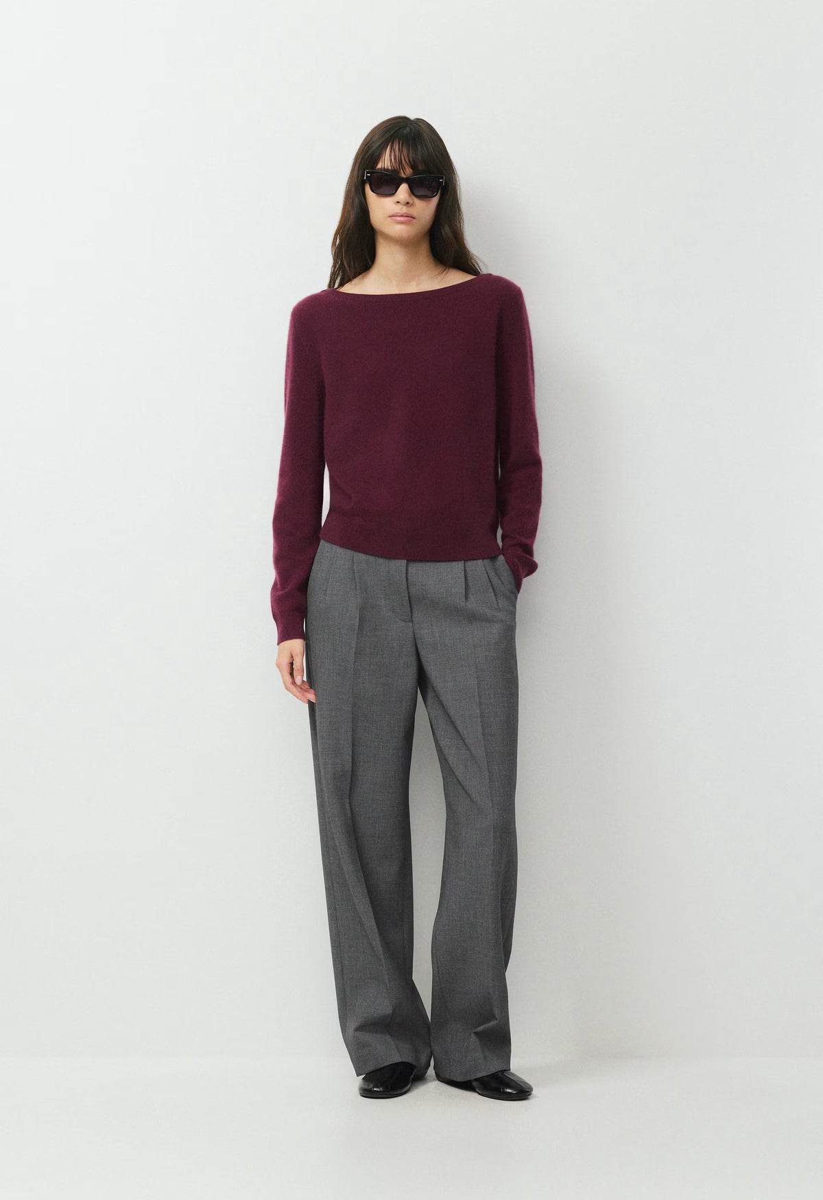 Bare Cashmere Magnific Sweater - GALA PLUM