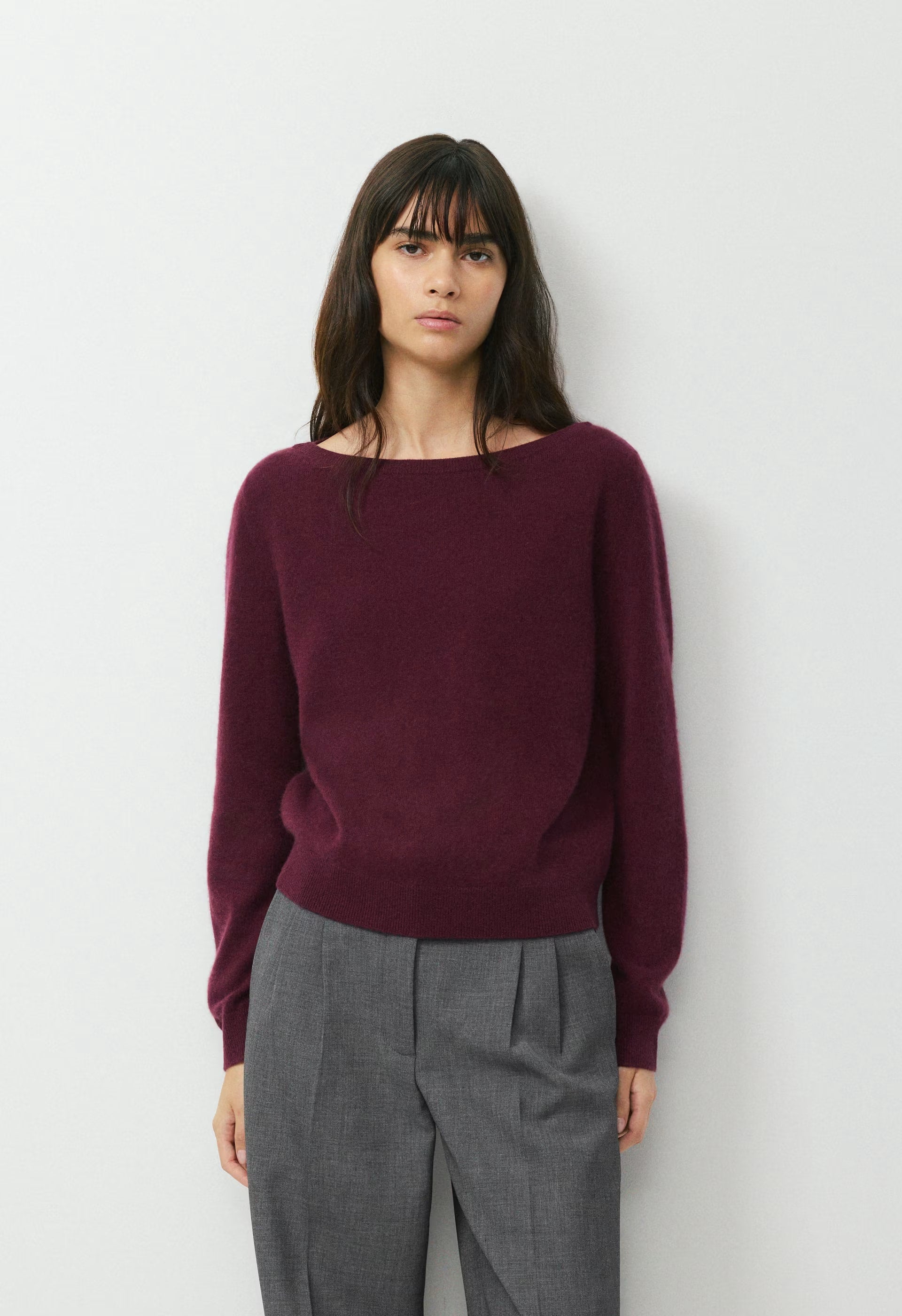 Bare Cashmere Magnific Sweater - GALA PLUM