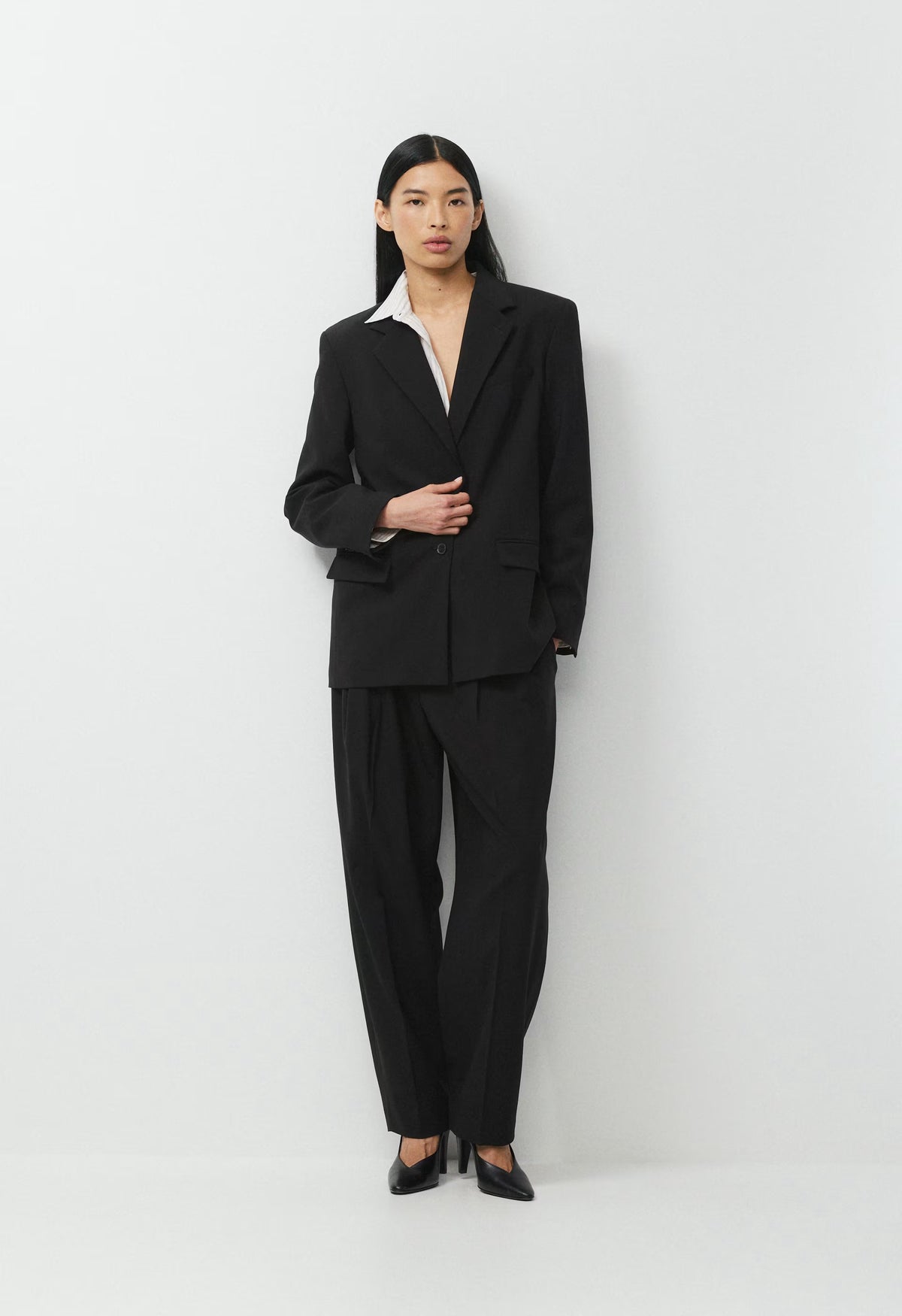 Advance Wool Blazer - BLACK
